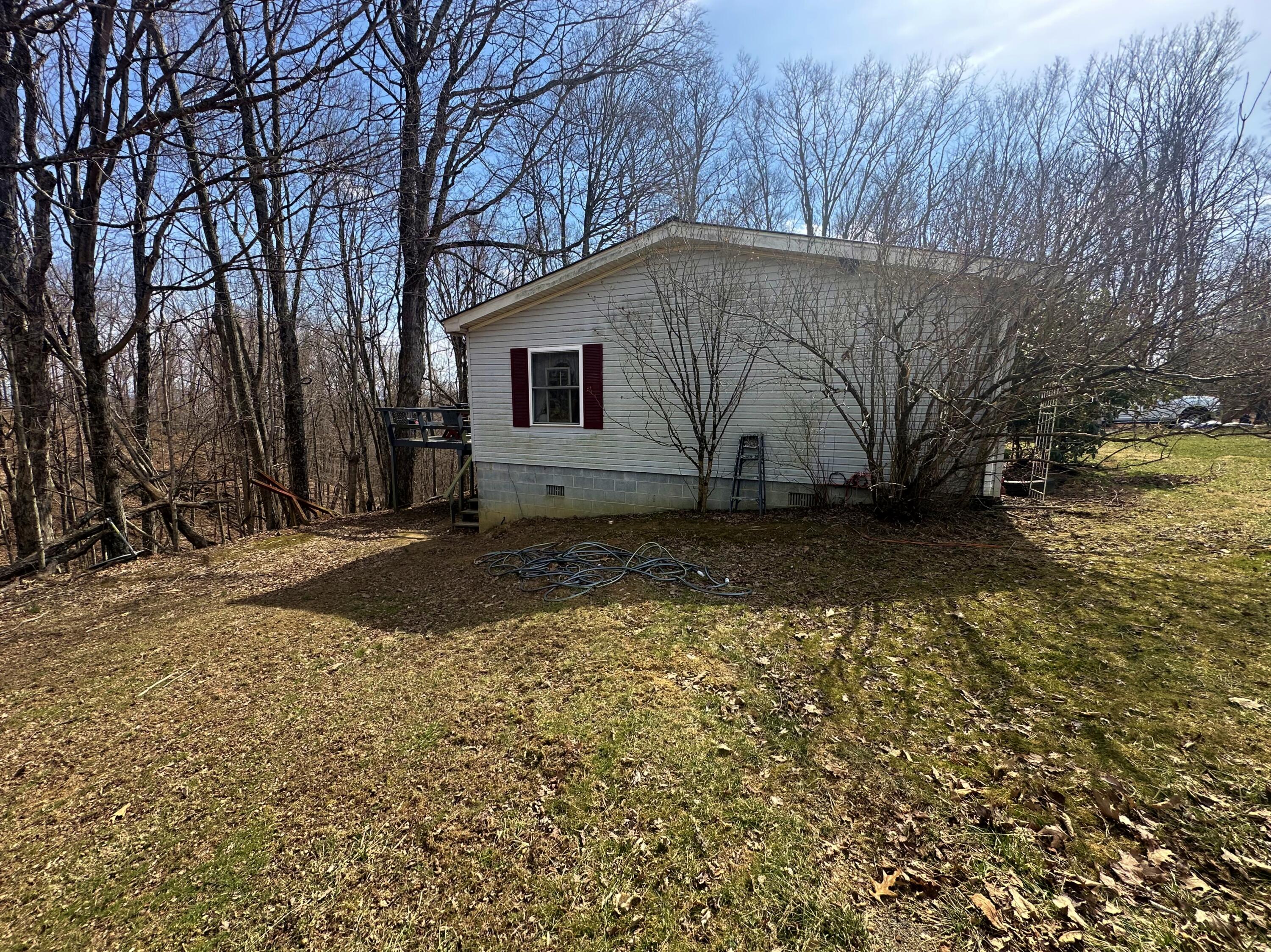 1034 N Flat Mountain Rd, Alderson, West Virginia image 36