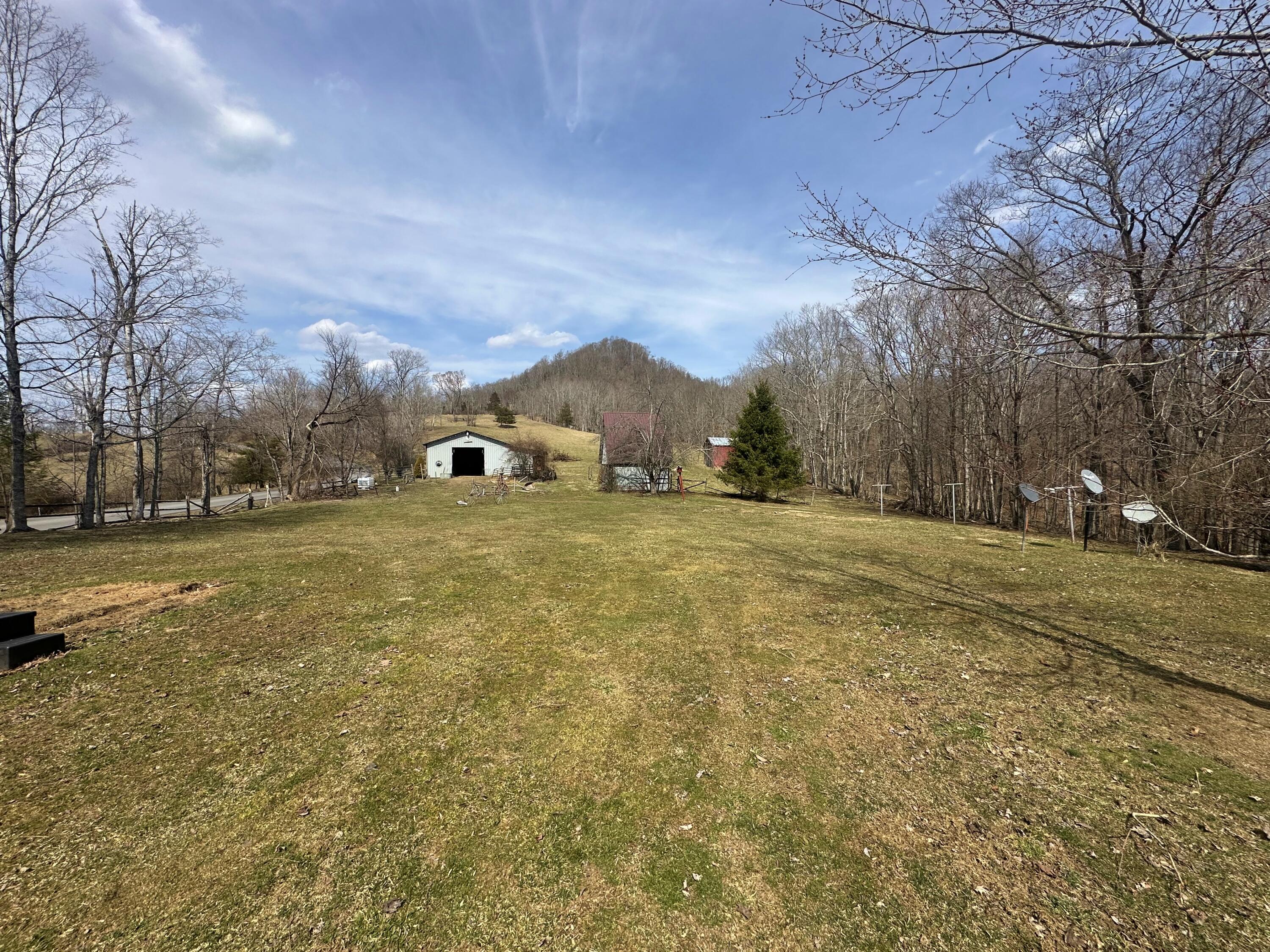 1034 N Flat Mountain Rd, Alderson, West Virginia image 4
