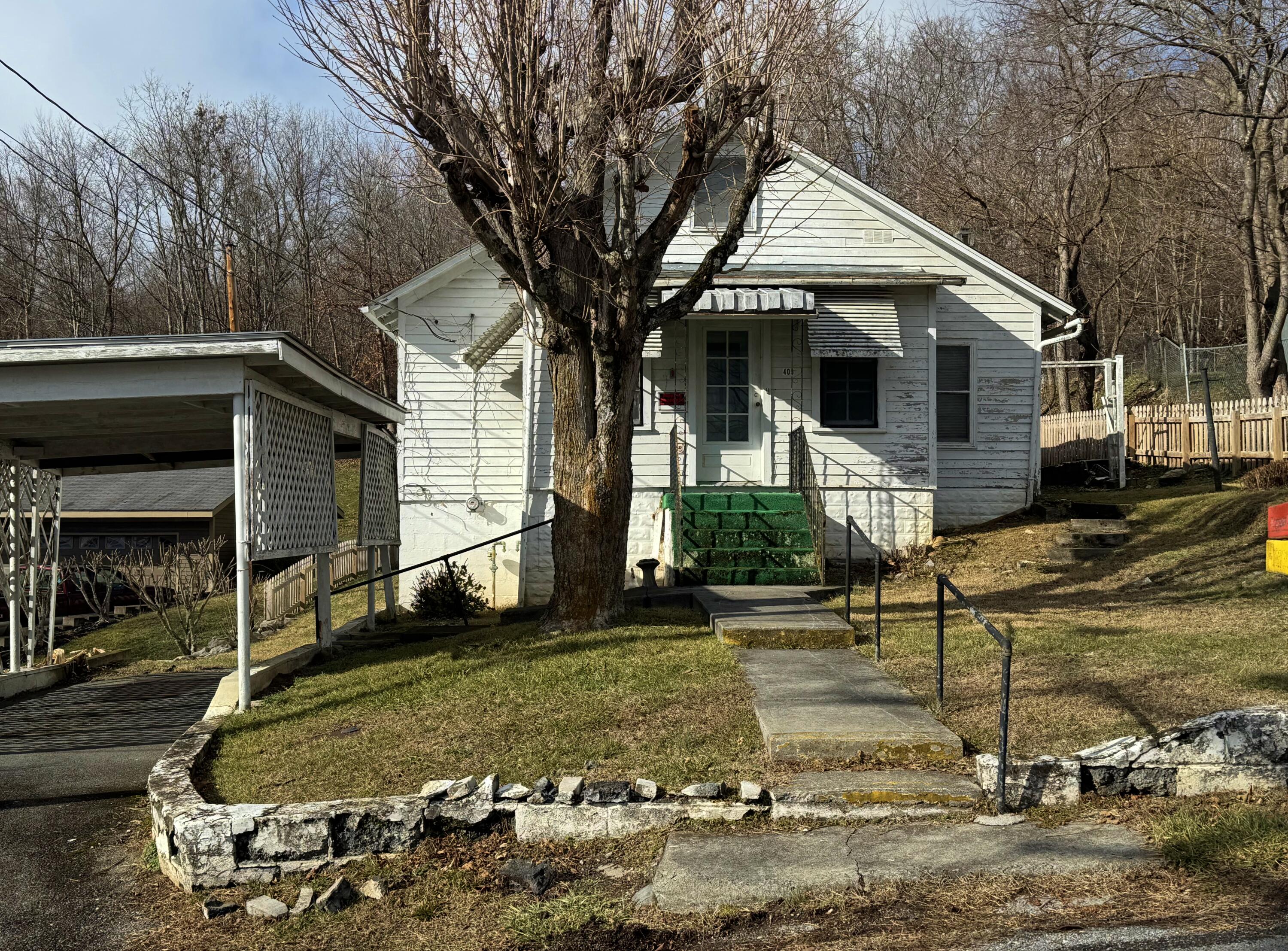 409 Maple St, Lewisburg, West Virginia image 2