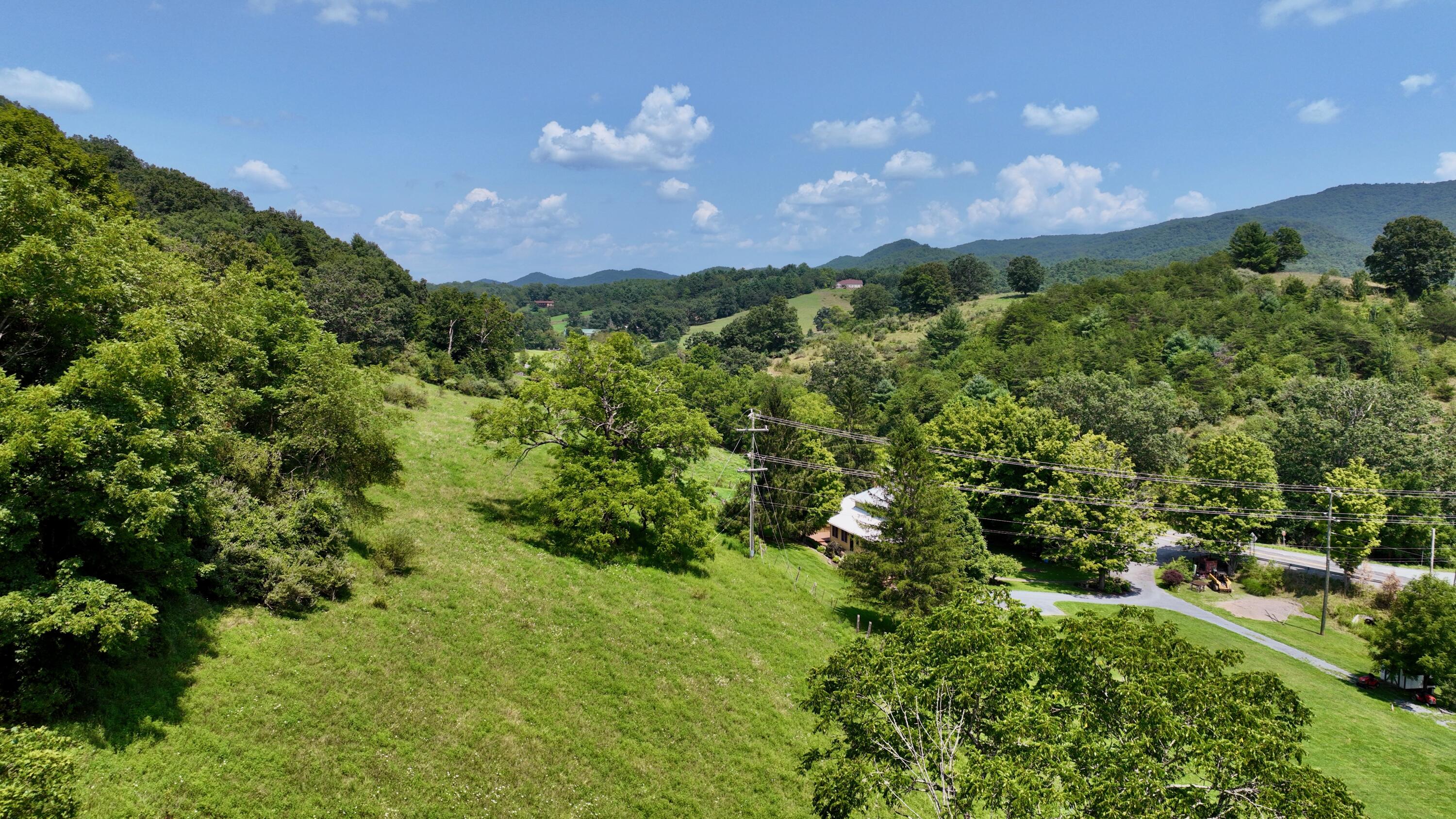 481 Pocahontas Trl, White Sulphur Springs, West Virginia image 7