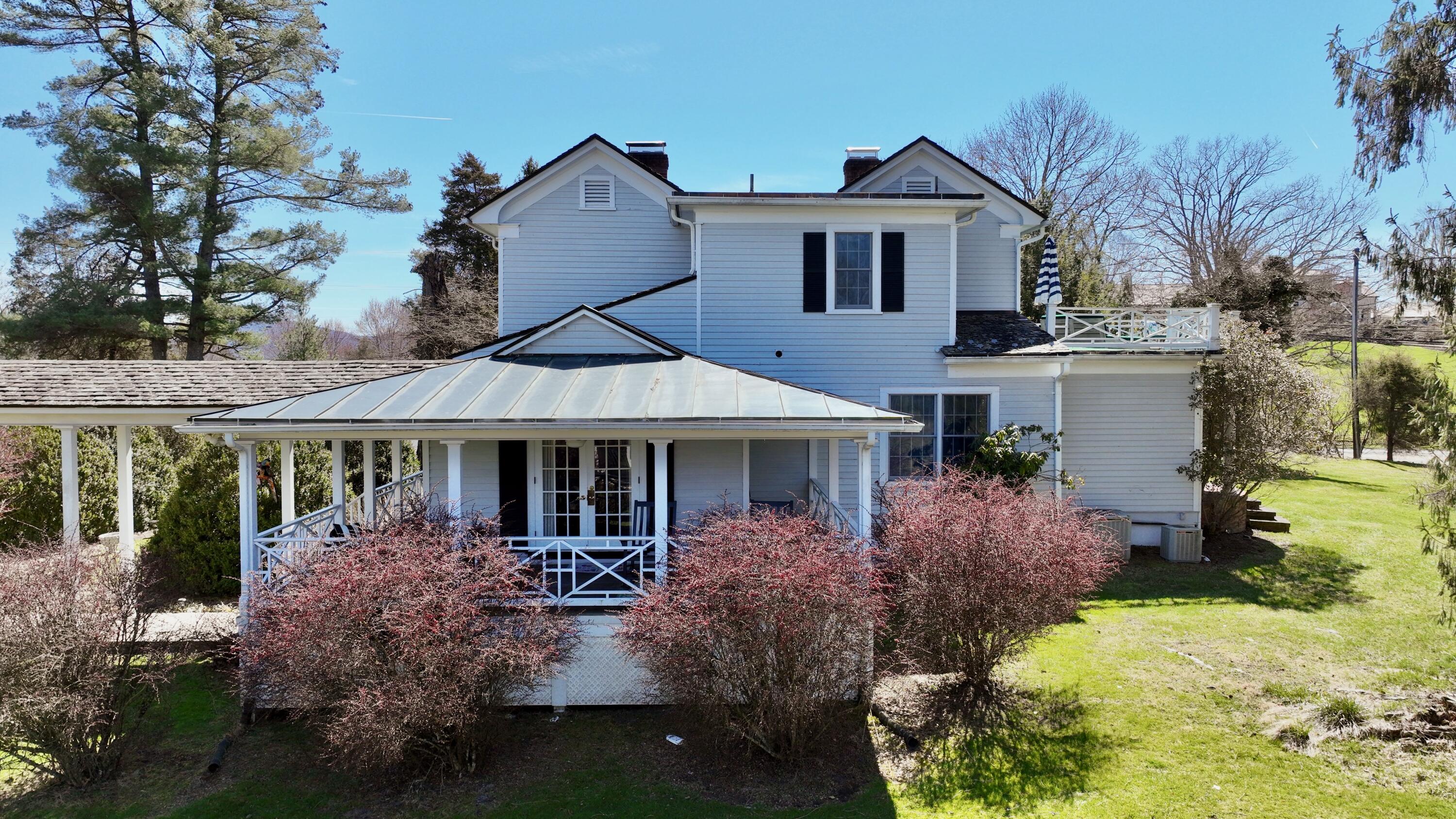 2141 E Washington St, Lewisburg, West Virginia image 3