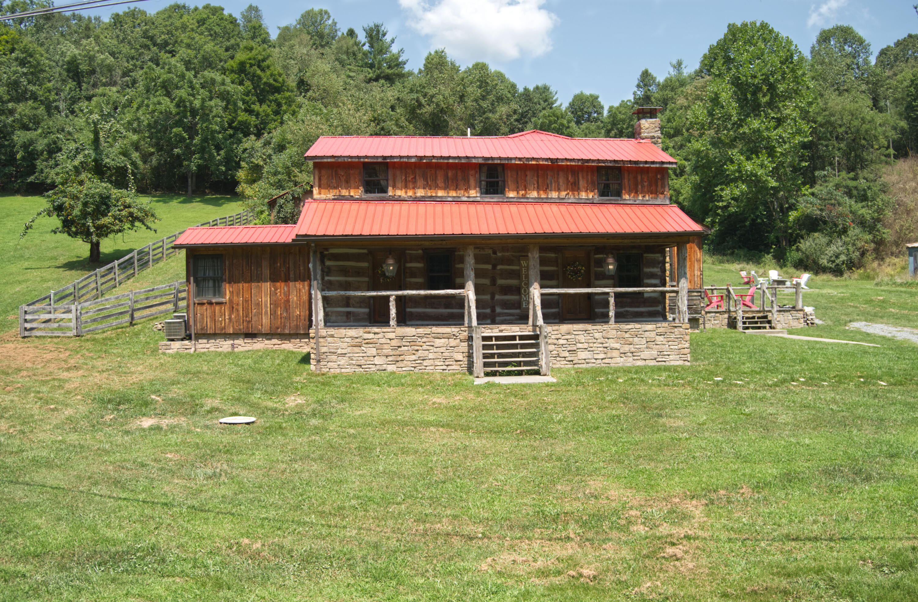 3094 Madams Creek Rd, Hinton, West Virginia image 1