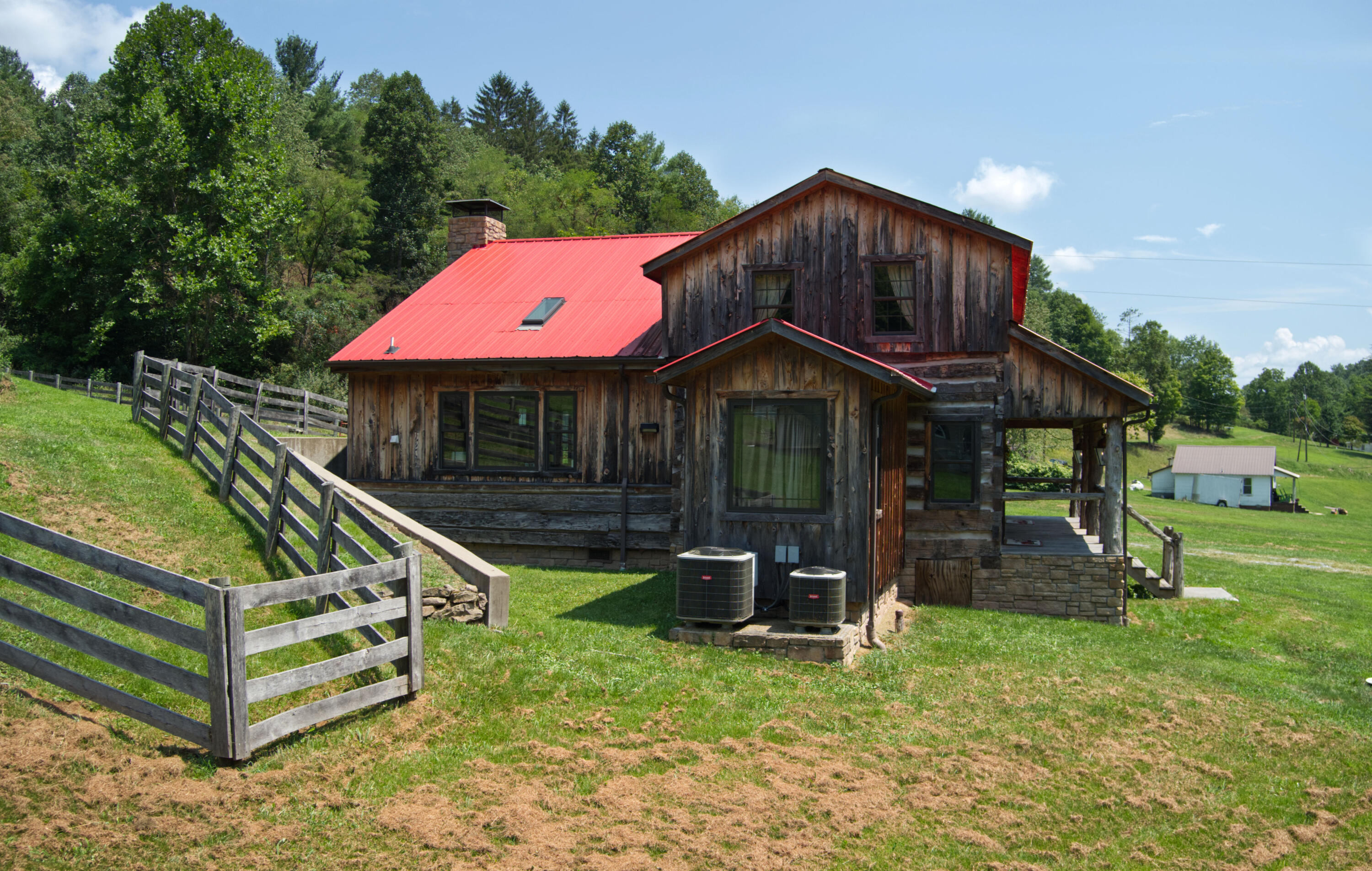 3094 Madams Creek Rd, Hinton, West Virginia image 4