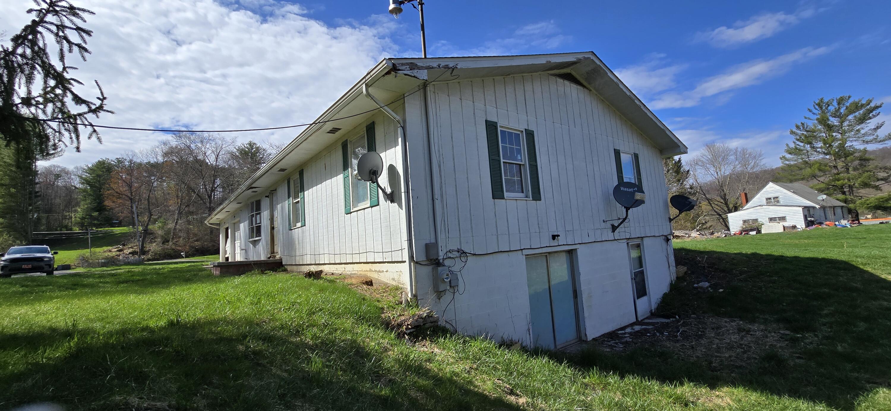 180 Johnson Rd #5,6,7, Meadow Bridge, Texas image 5