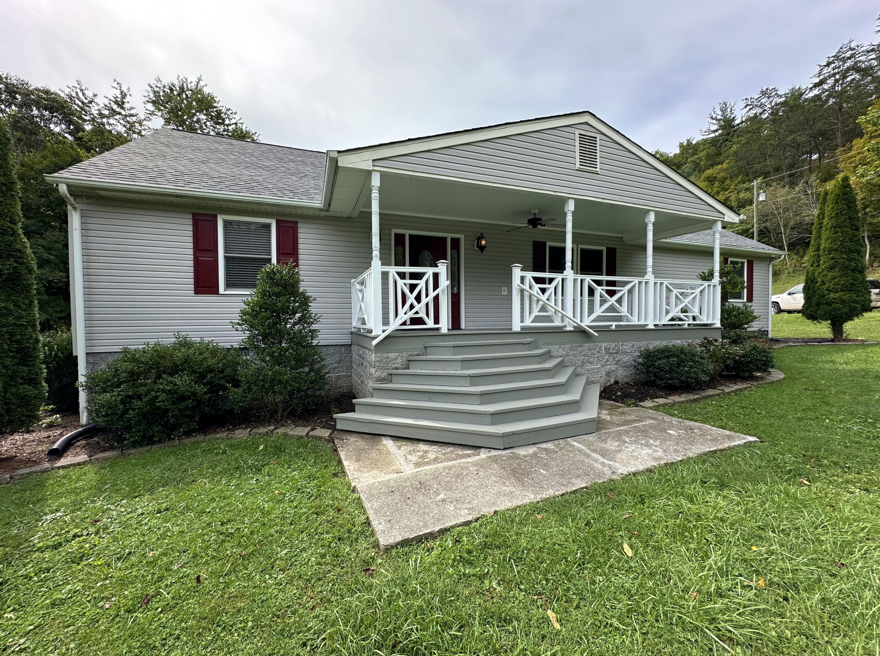 6295 Tuckahoe Rd, White Sulphur Springs, West Virginia image 2