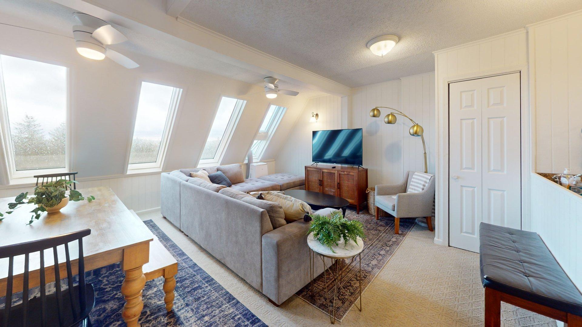 306b Leatherbark, Snowshoe, Idaho image 1