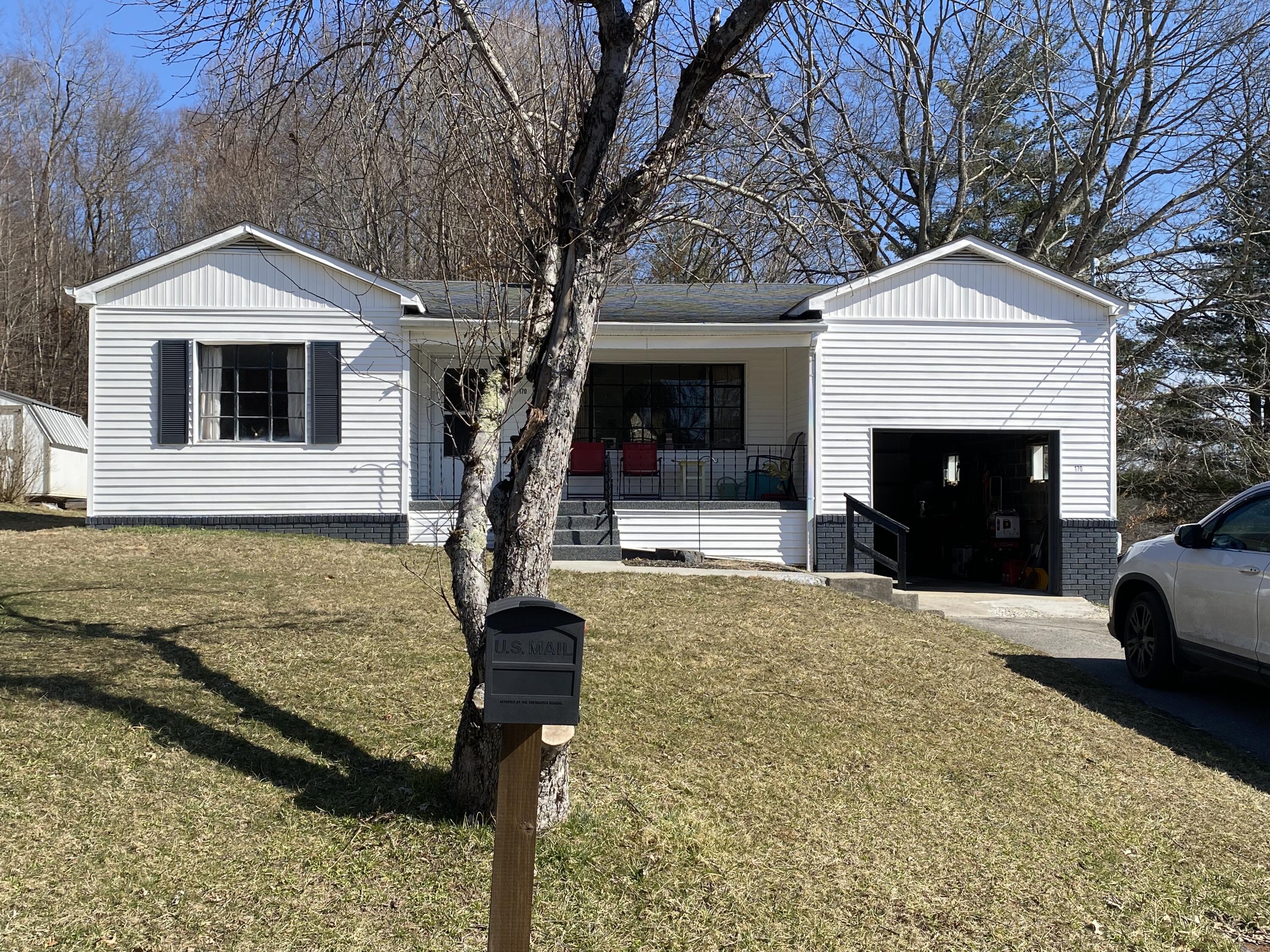 170 E Twenty-fourth St, Rainelle, West Virginia image 2