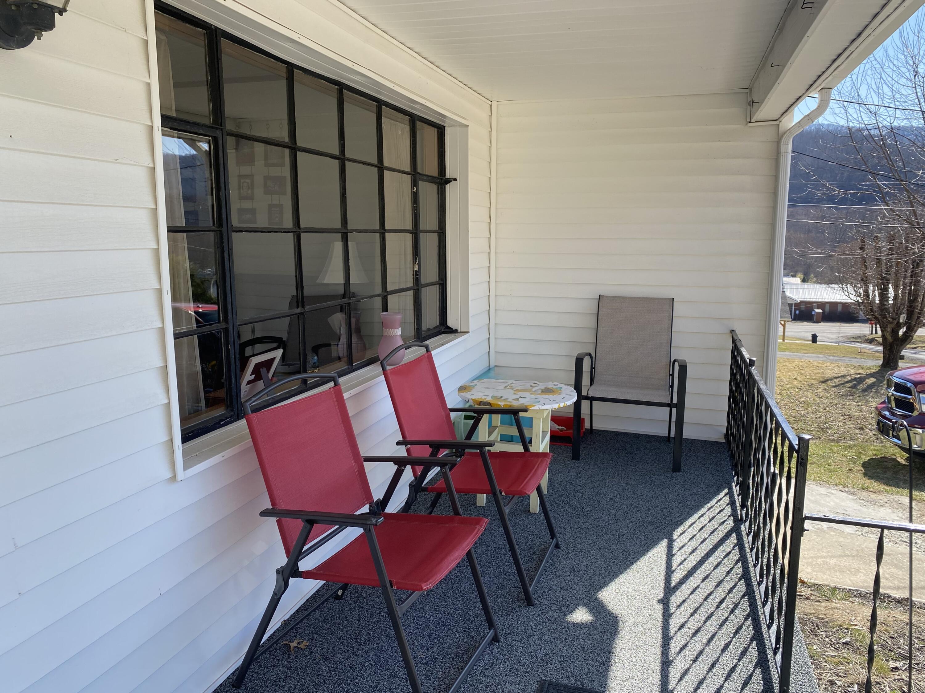 170 E Twenty-fourth St, Rainelle, West Virginia image 5
