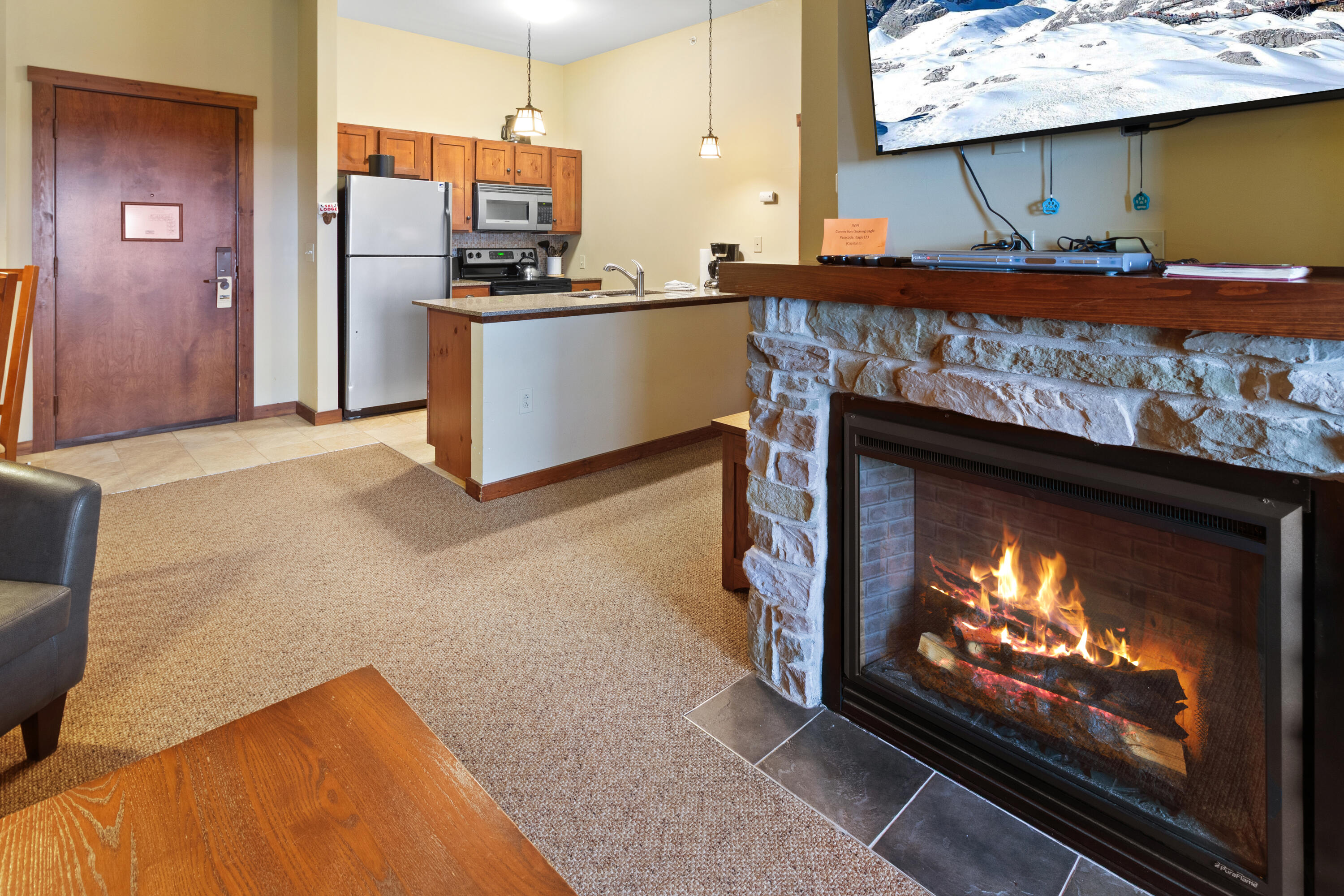 409 Soaring Eagle, Snowshoe, Texas image 8