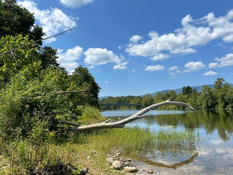 Vacant Land For Sale - Howell St<br/> Alderson, WV 24910