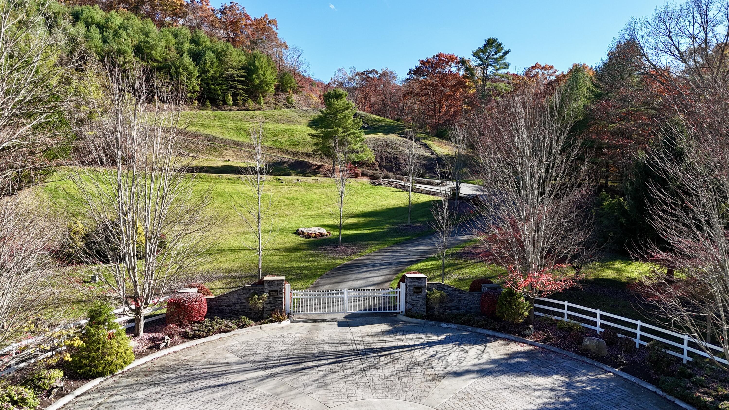 560 Withrow Lndg, Caldwell, West Virginia image 3