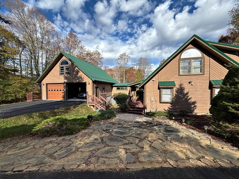 Homes For Sale - 2161 Knob Dr<br/> Slatyfork, WV 26291