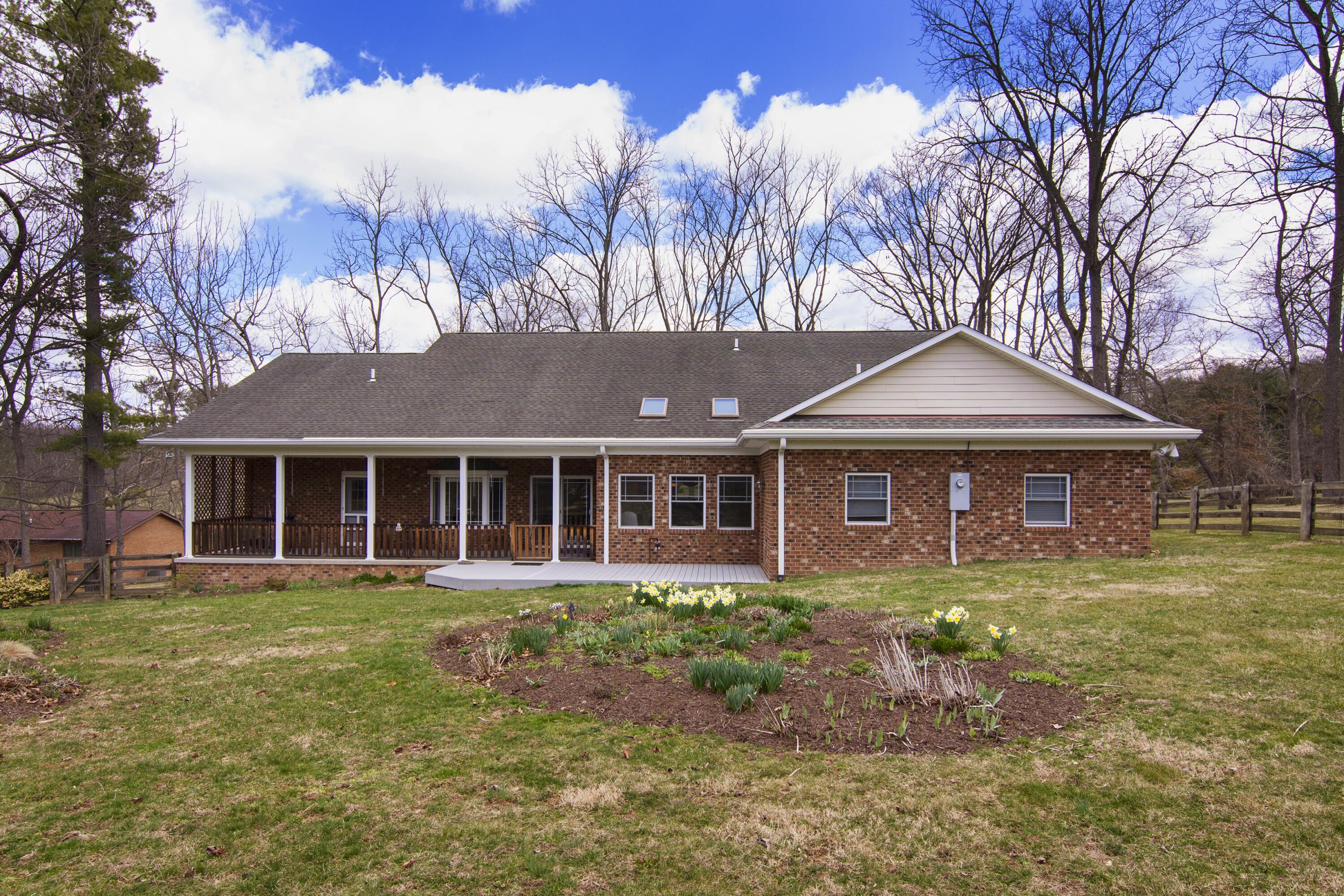 270 N Meadow Ln, Lewisburg, Pennsylvania image 9