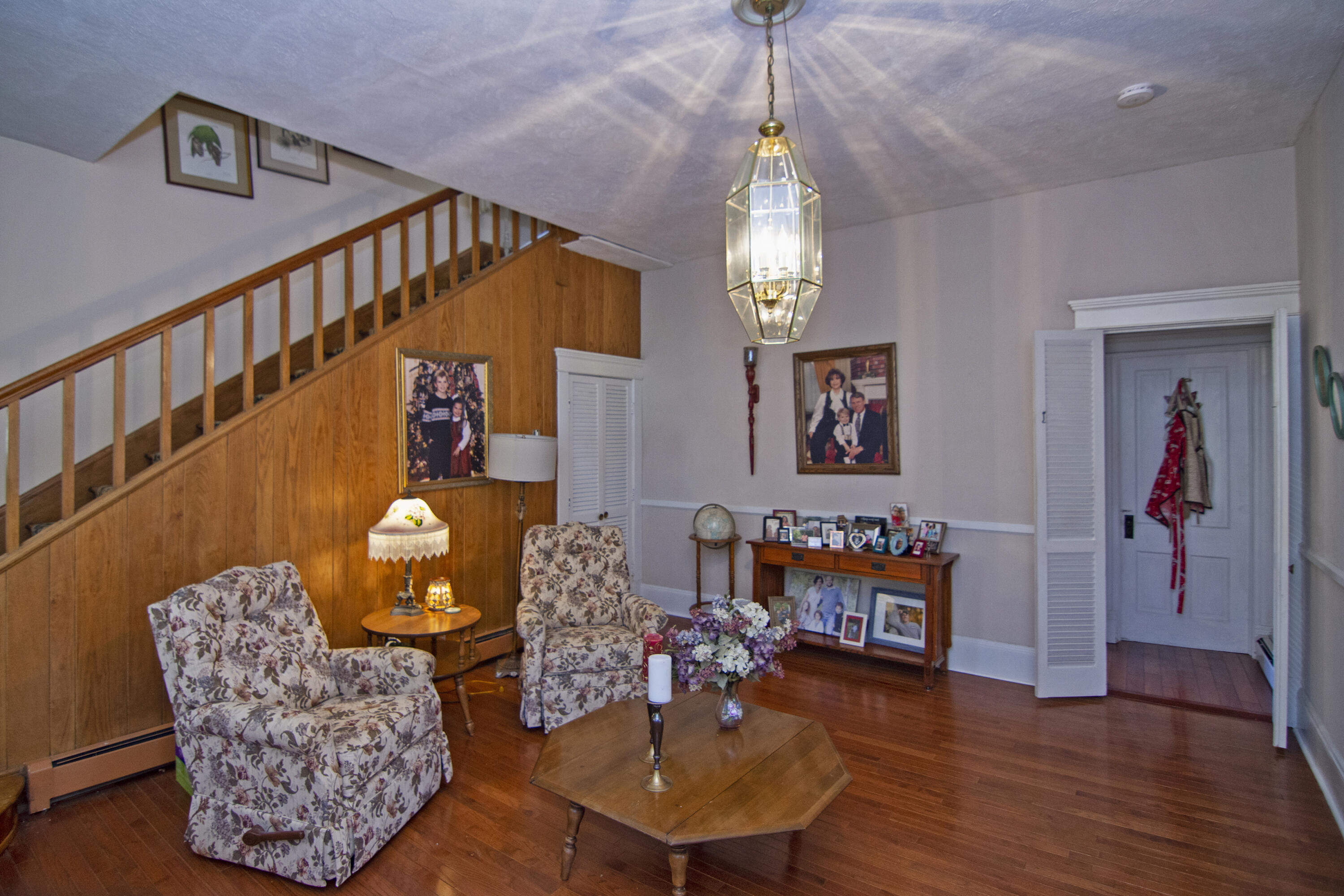 16 Park Pl, Richwood, Alaska image 3