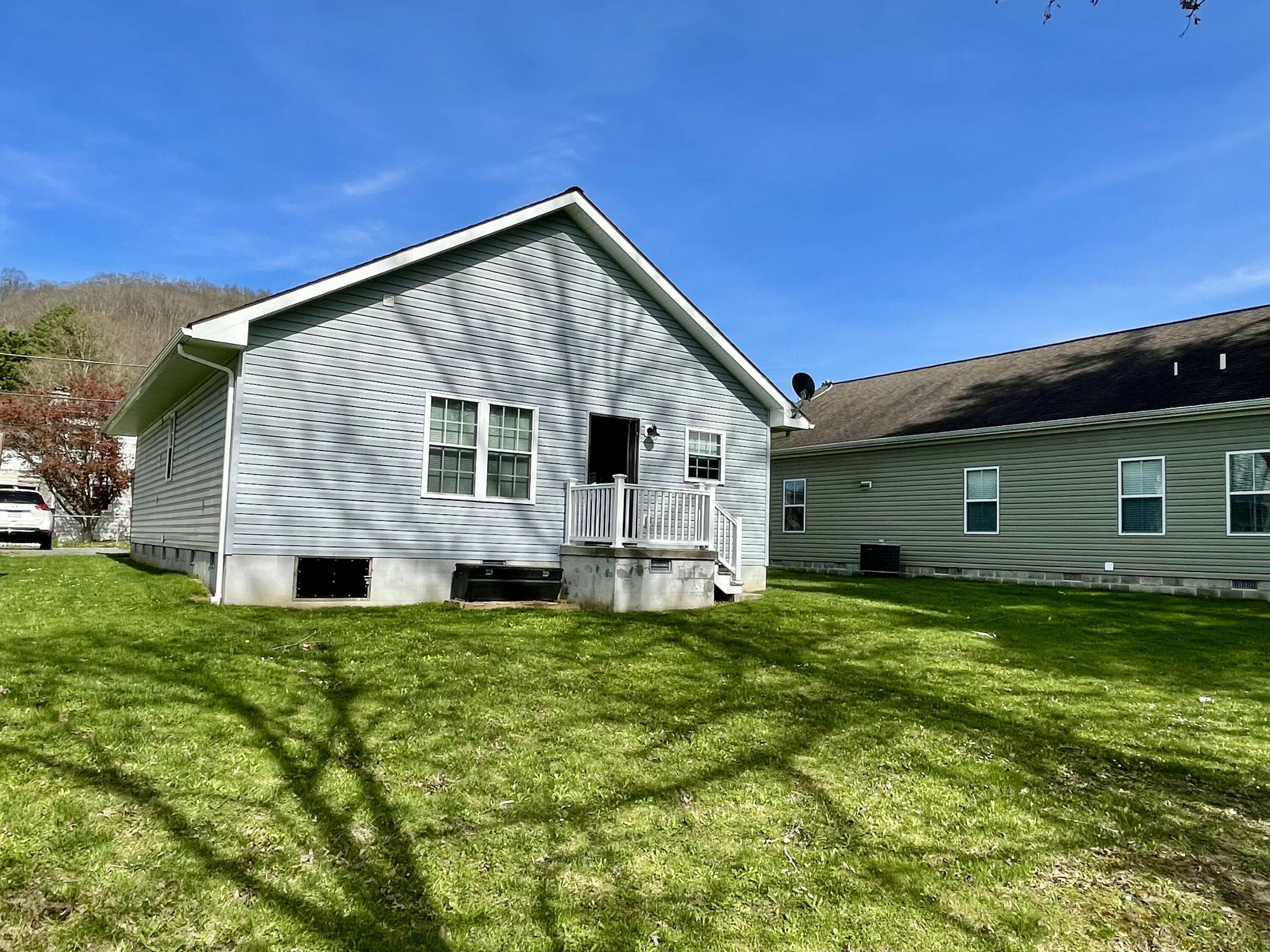 270 11th St, Rainelle, Pennsylvania image 28