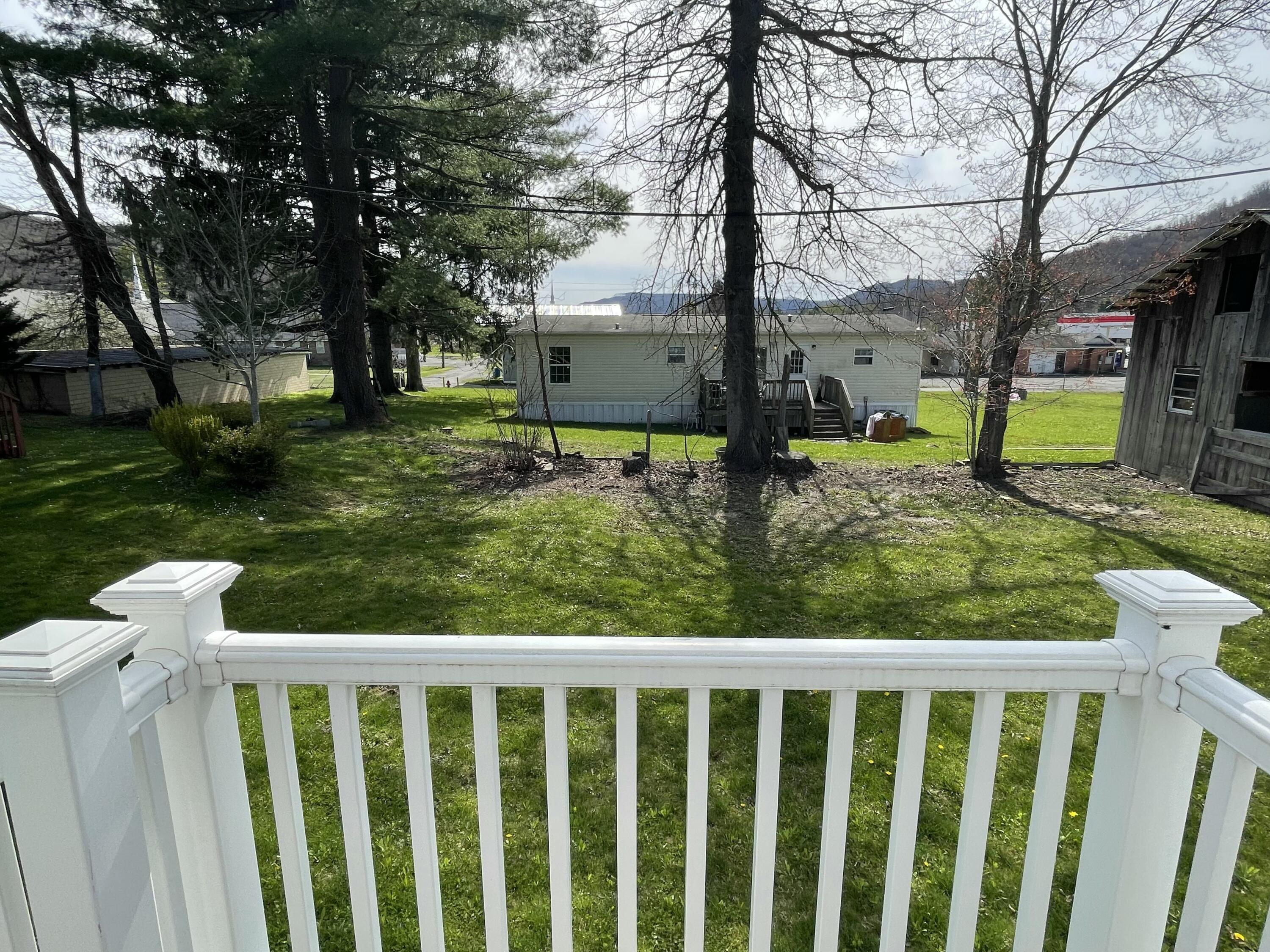 270 11th St, Rainelle, Pennsylvania image 26