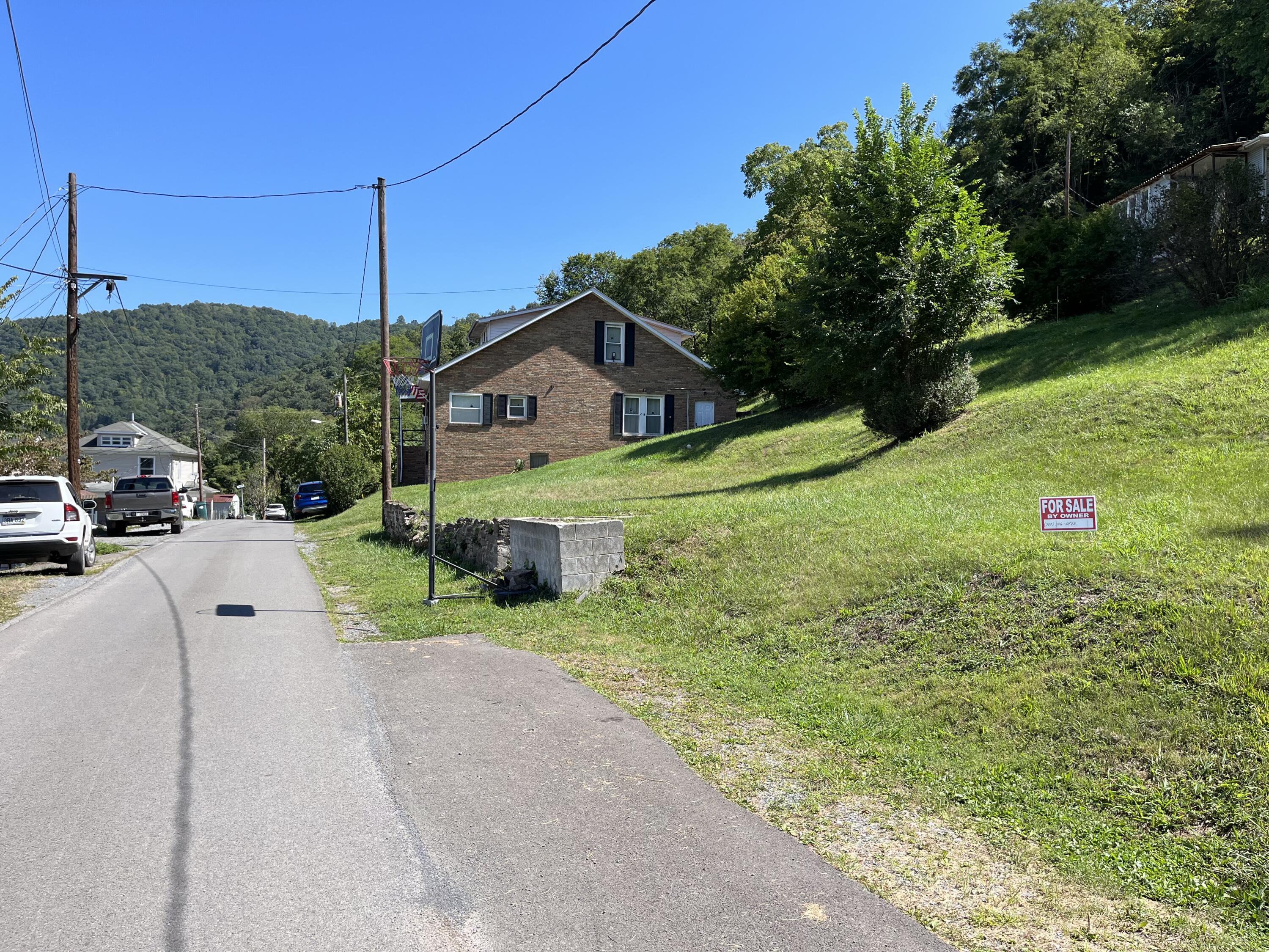 1320 Fayette St #7, 8, 9, Hinton, West Virginia image 3