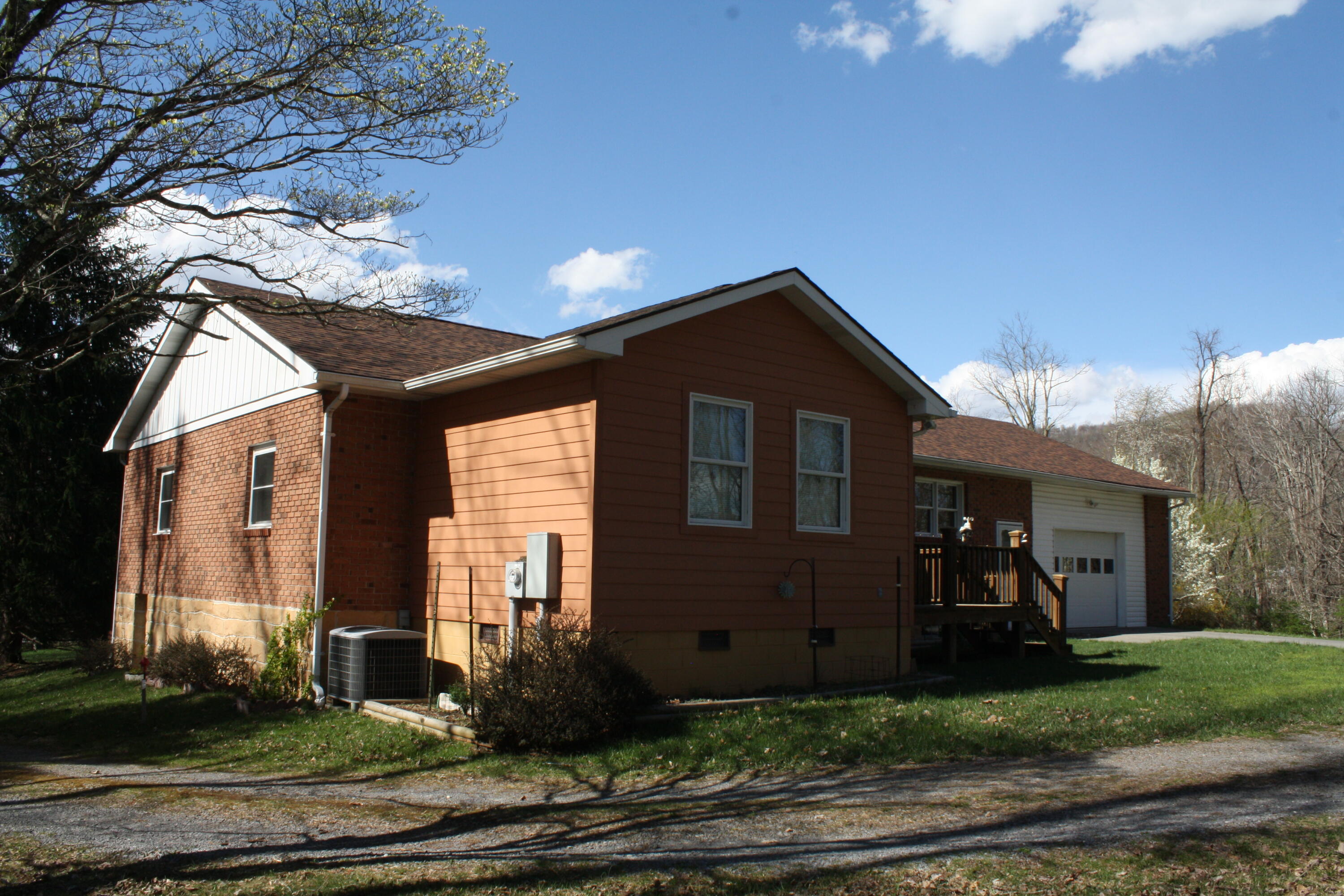 4284 Elk Knob Rd, Hinton, West Virginia image 6