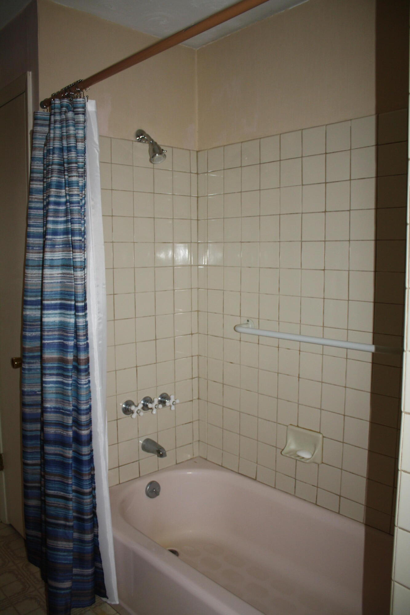 4284 Elk Knob Rd, Hinton, West Virginia image 27