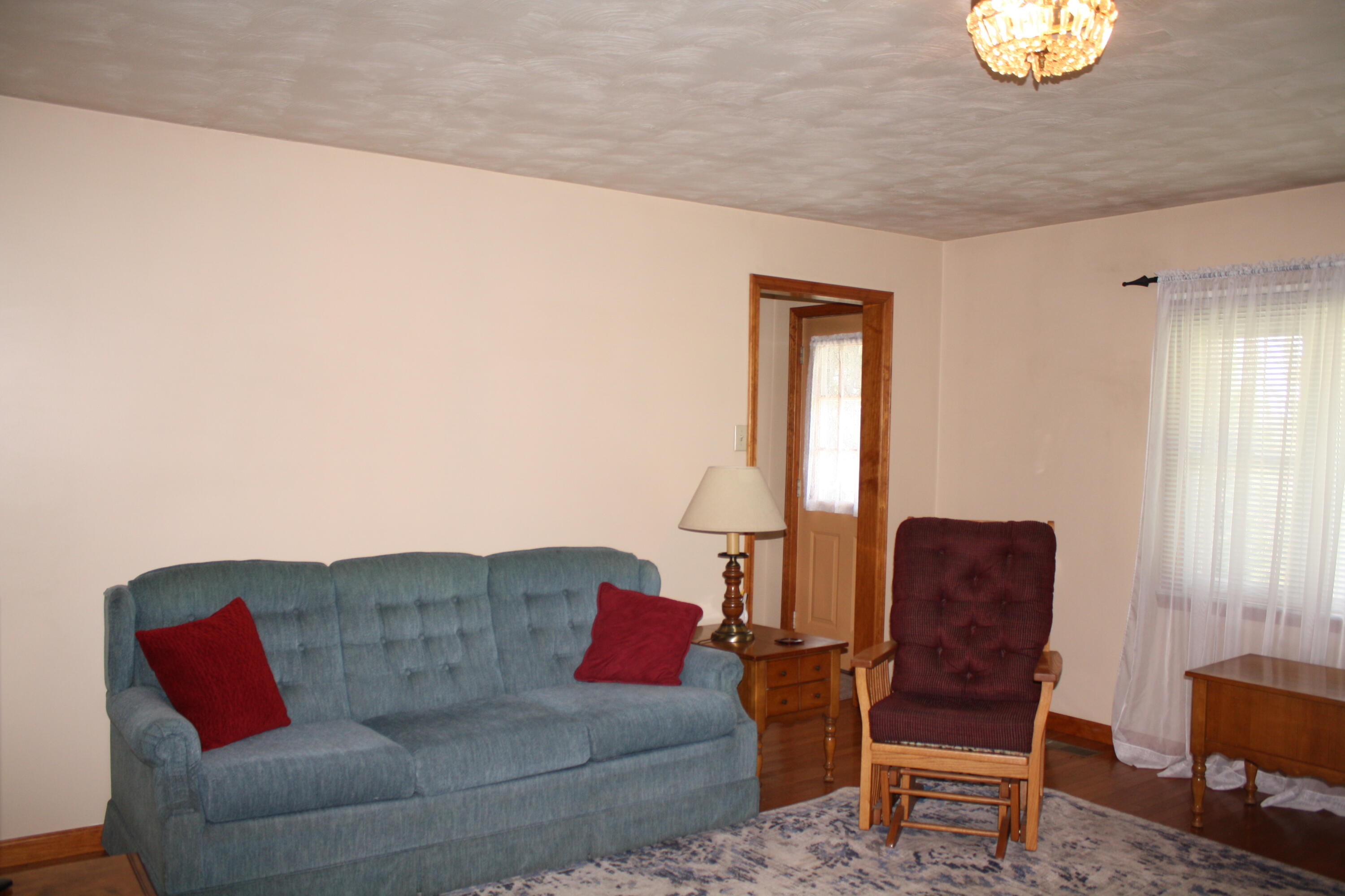 4284 Elk Knob Rd, Hinton, West Virginia image 11