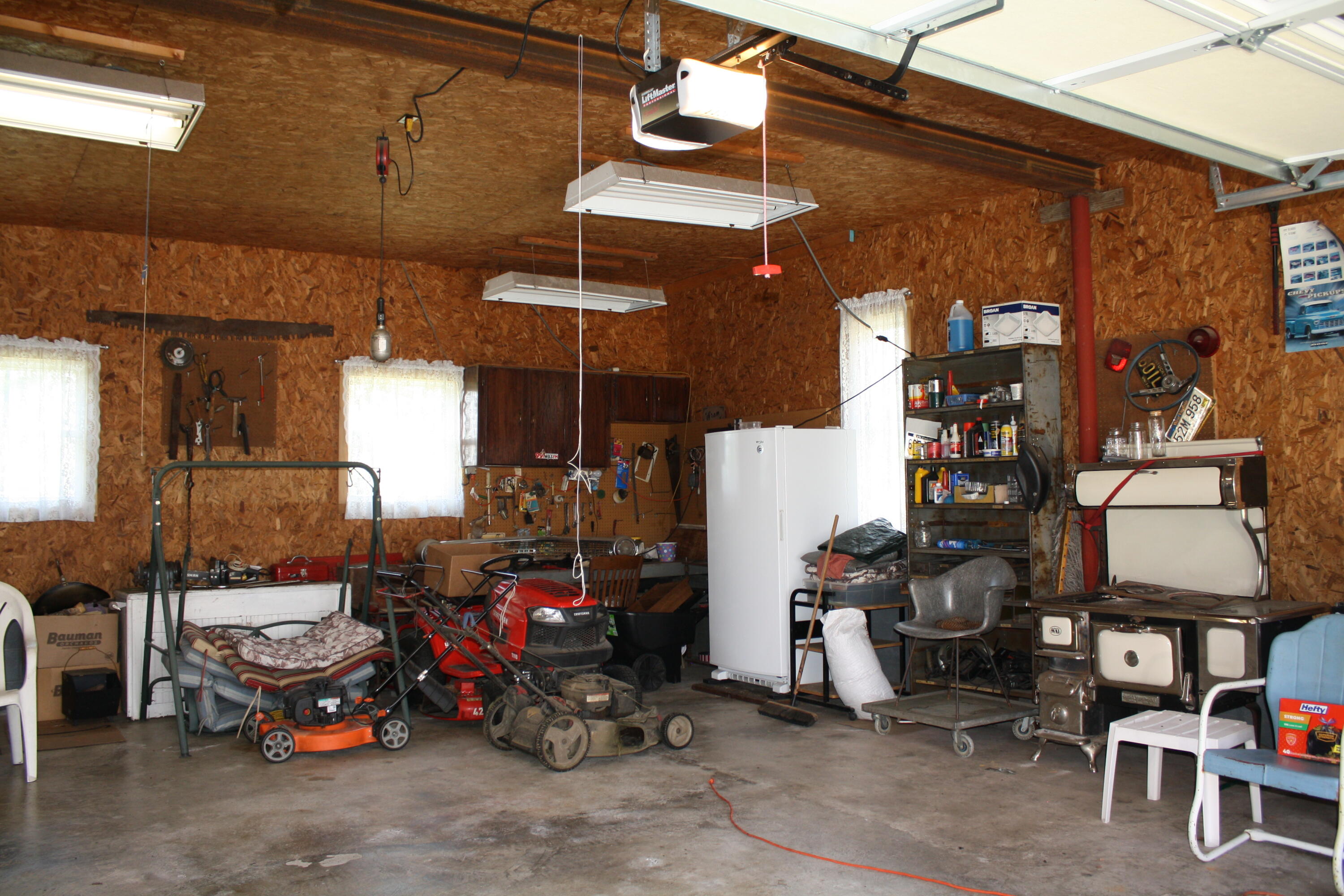 4284 Elk Knob Rd, Hinton, West Virginia image 31