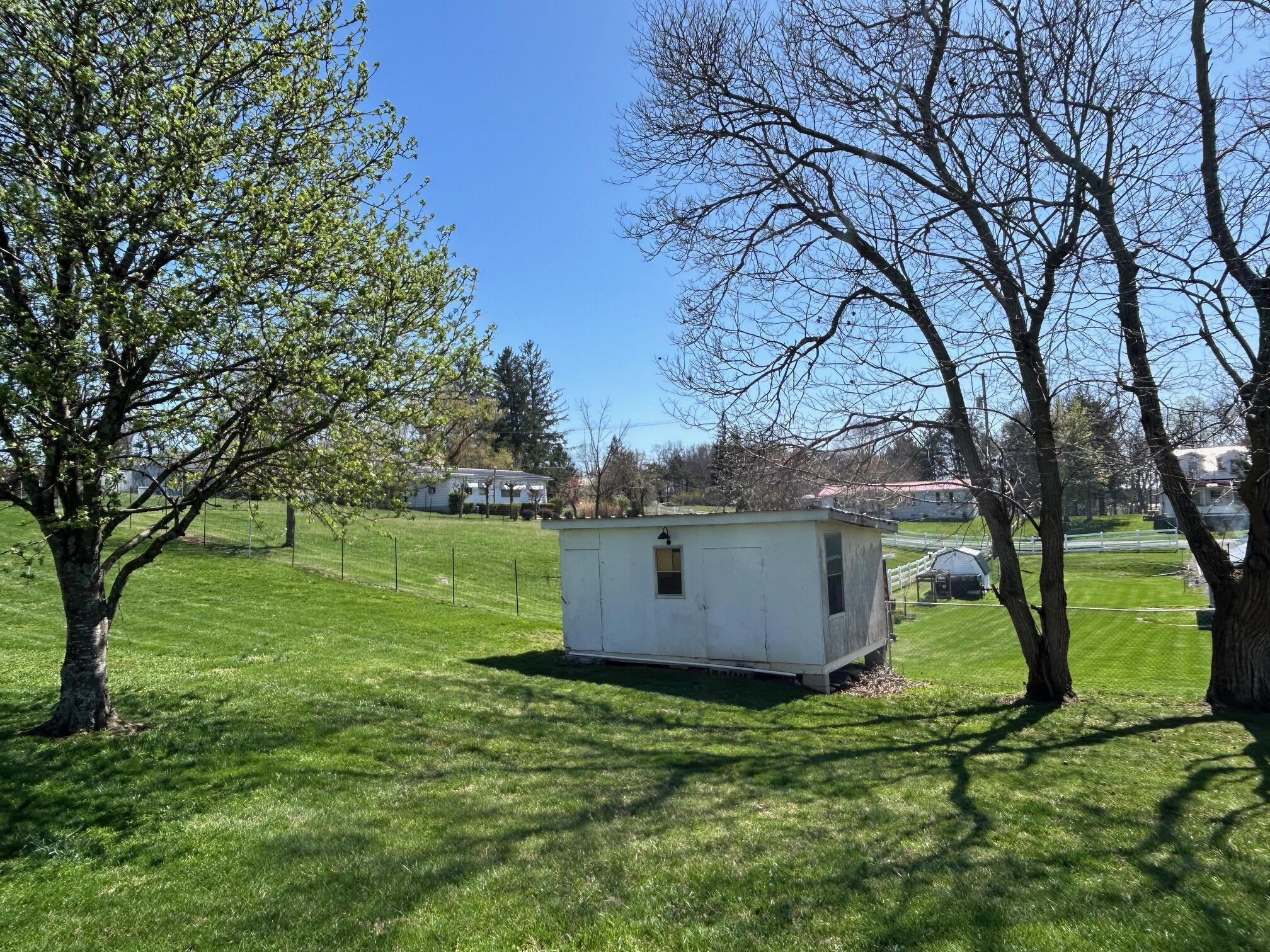 470 Baker St, Lewisburg, West Virginia image 24
