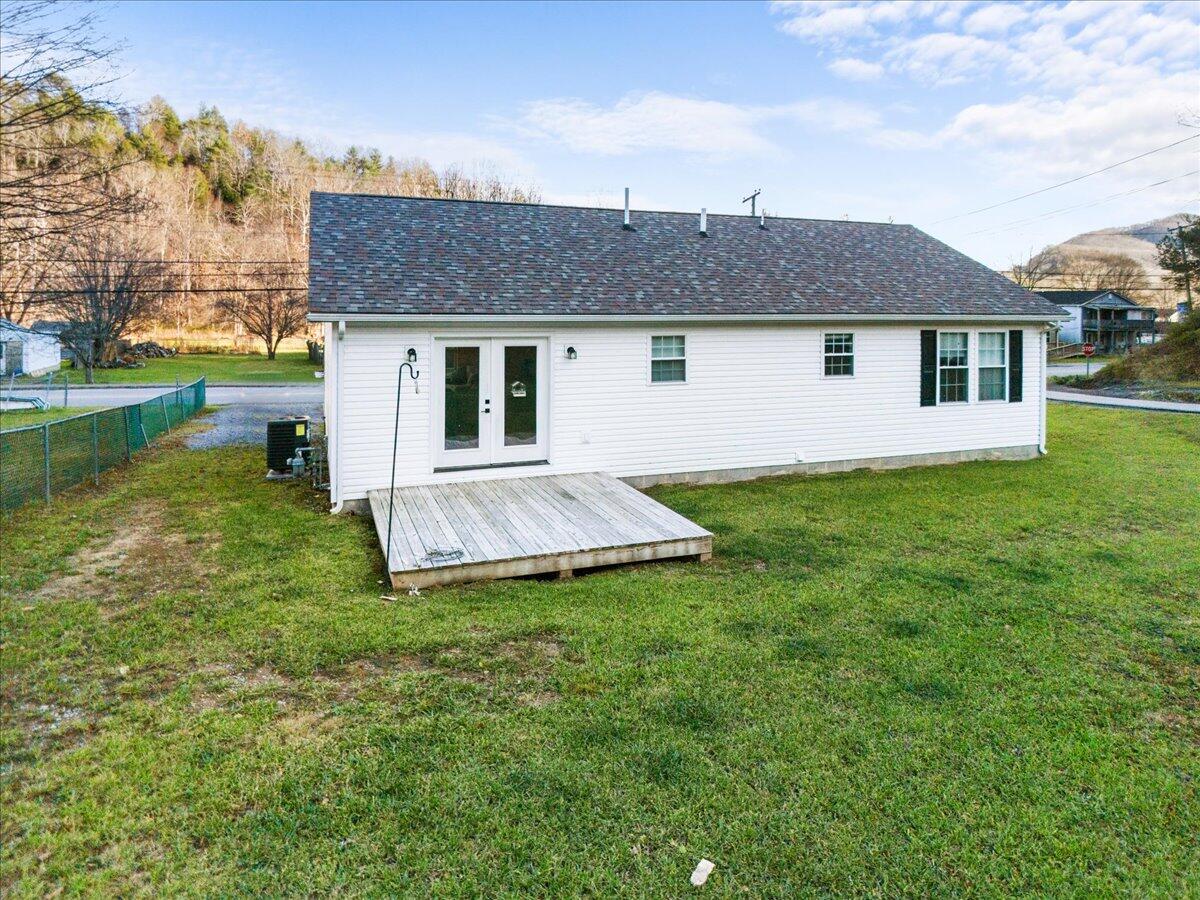 595 Big Draft Rd, White Sulphur Springs, West Virginia image 30