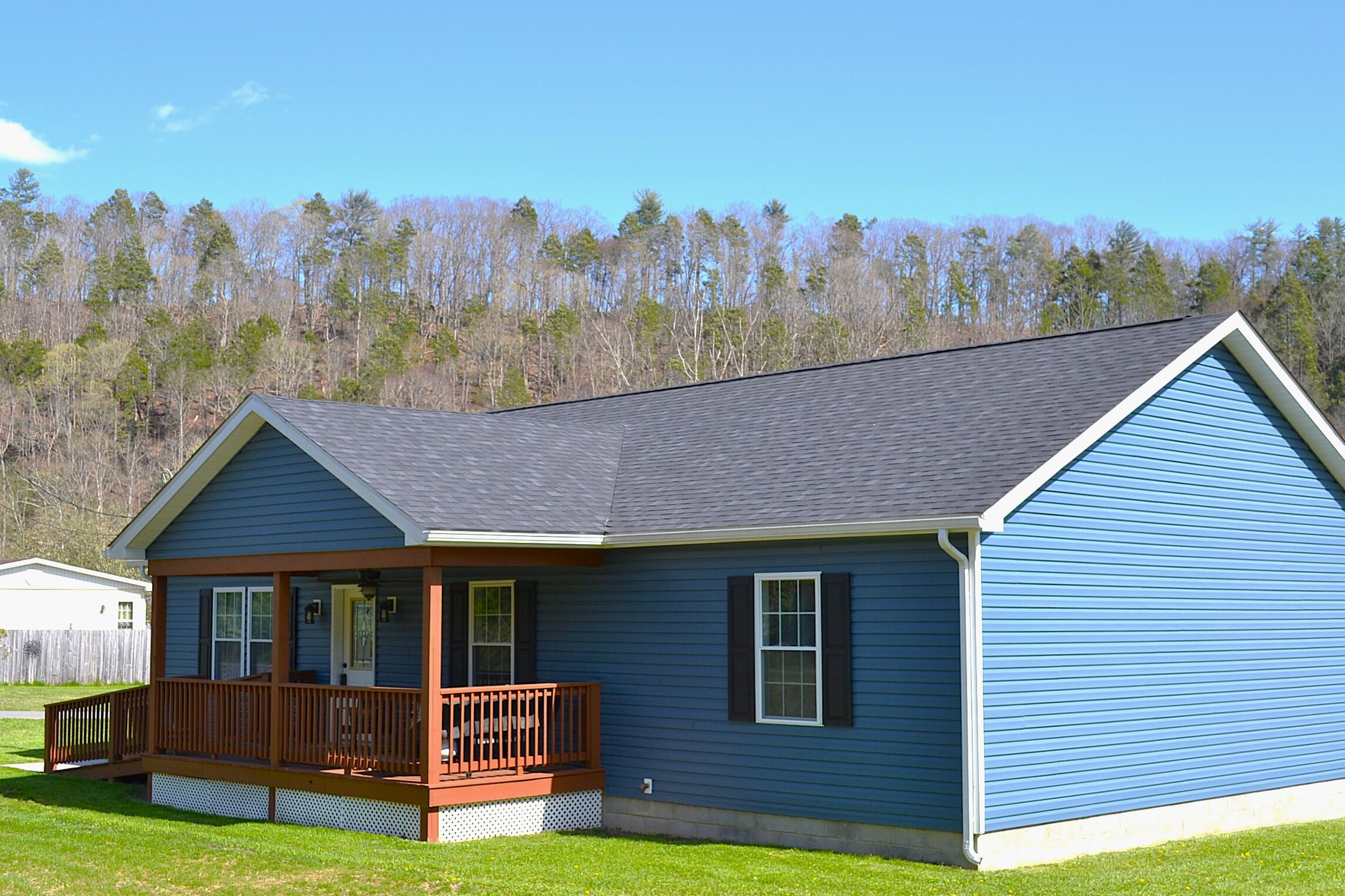 224 Mccloud Rd, White Sulphur Springs, West Virginia image 1