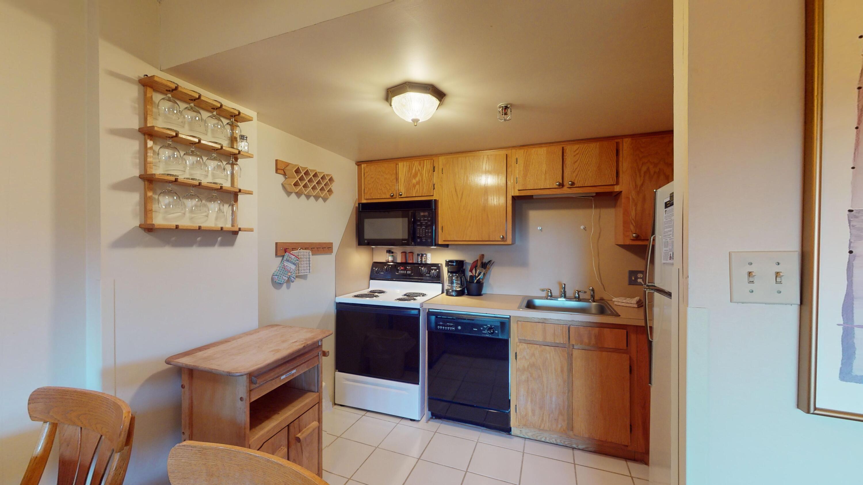 5602/04 Silver Creek Rd, Snowshoe, Alaska image 4