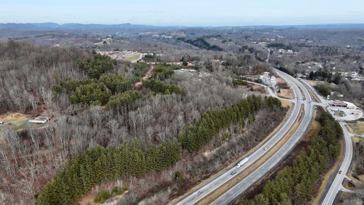 Wood Mountain, Glen Jean, West Virginia image 7