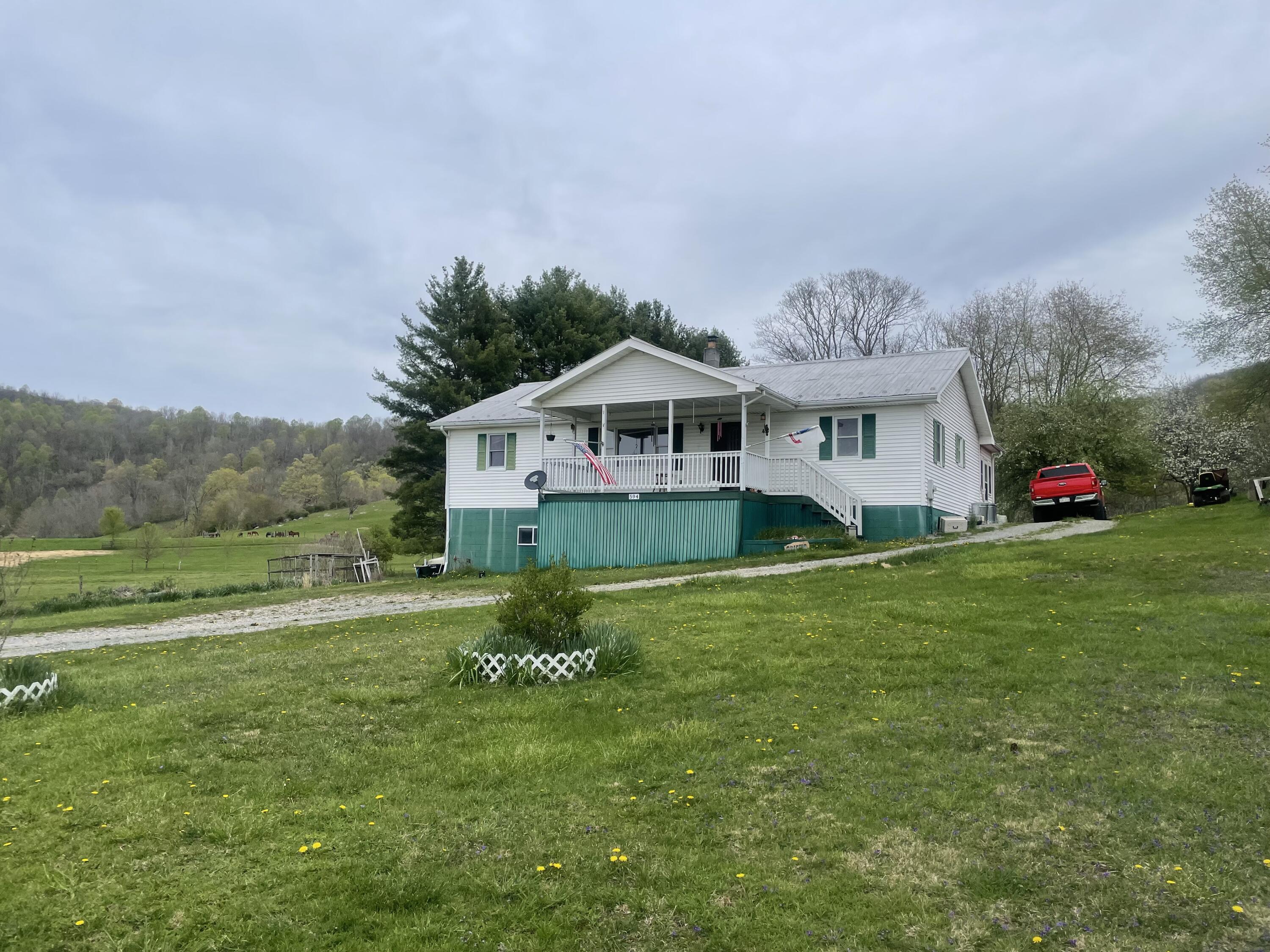 594 Newman Rd, Buckeye, West Virginia image 1