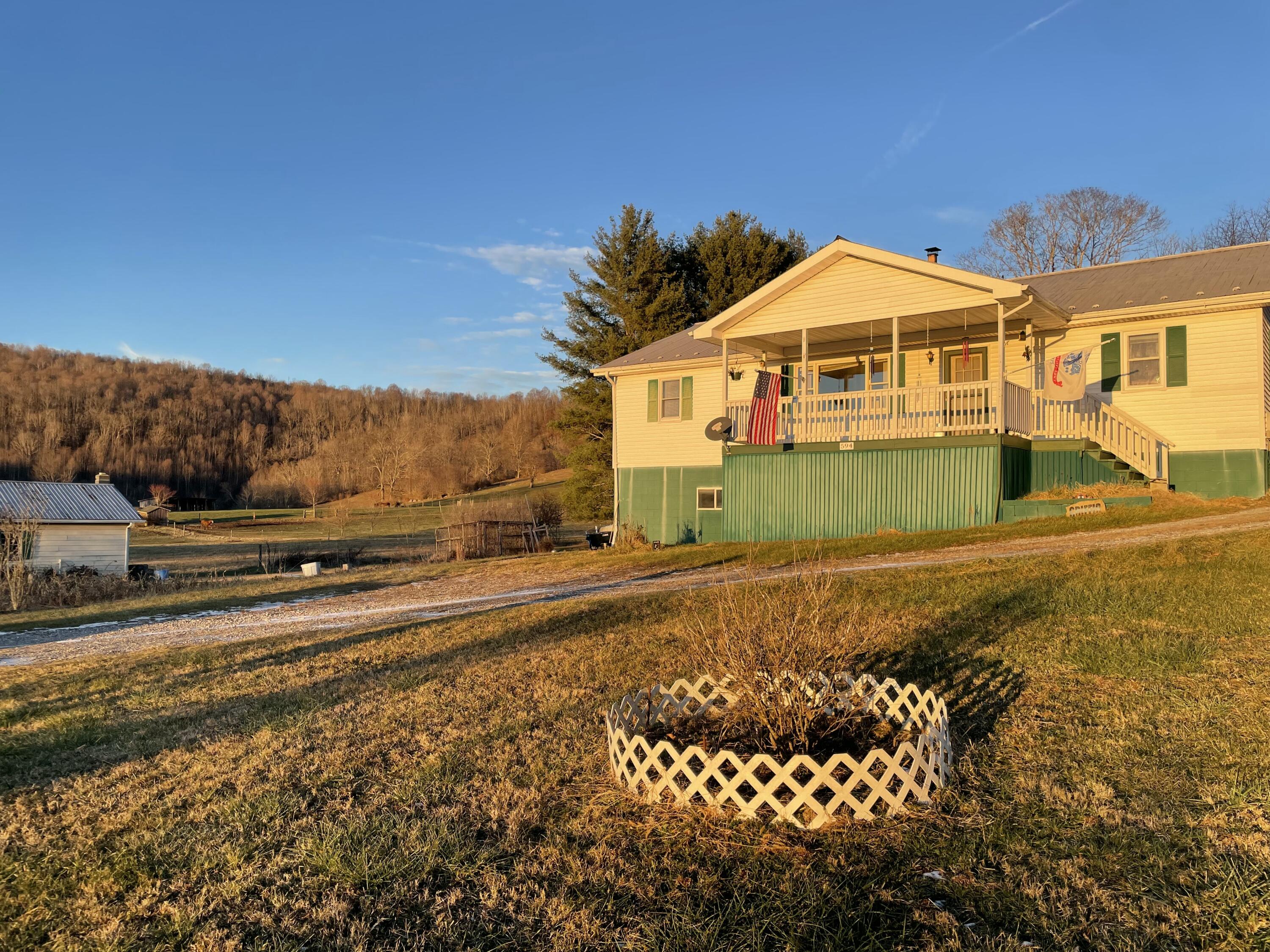 594 W Newman Rd, Buckeye, West Virginia image 1