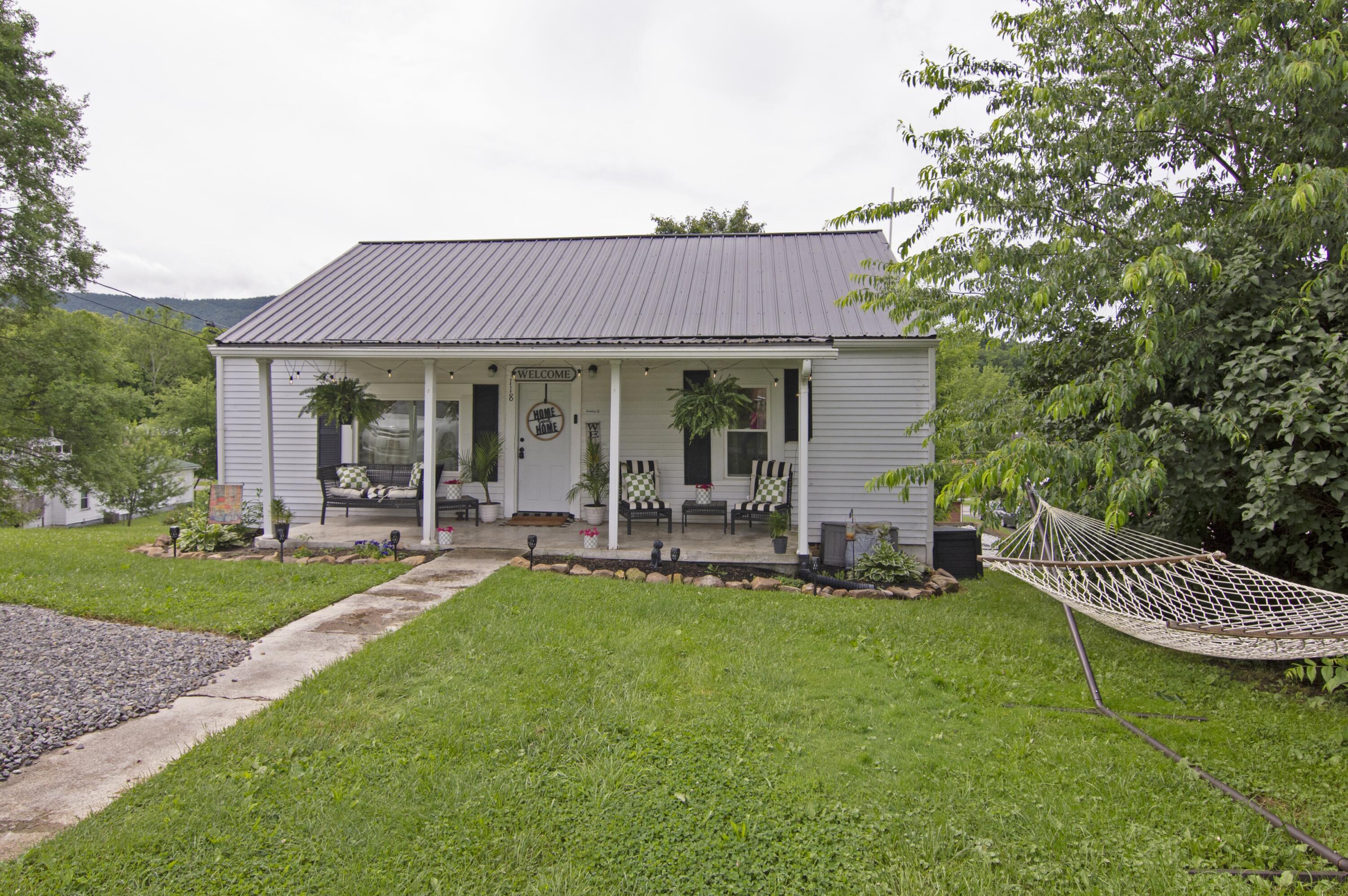 74 Hillcrest Drive, Peterstown, West Virginia image 1