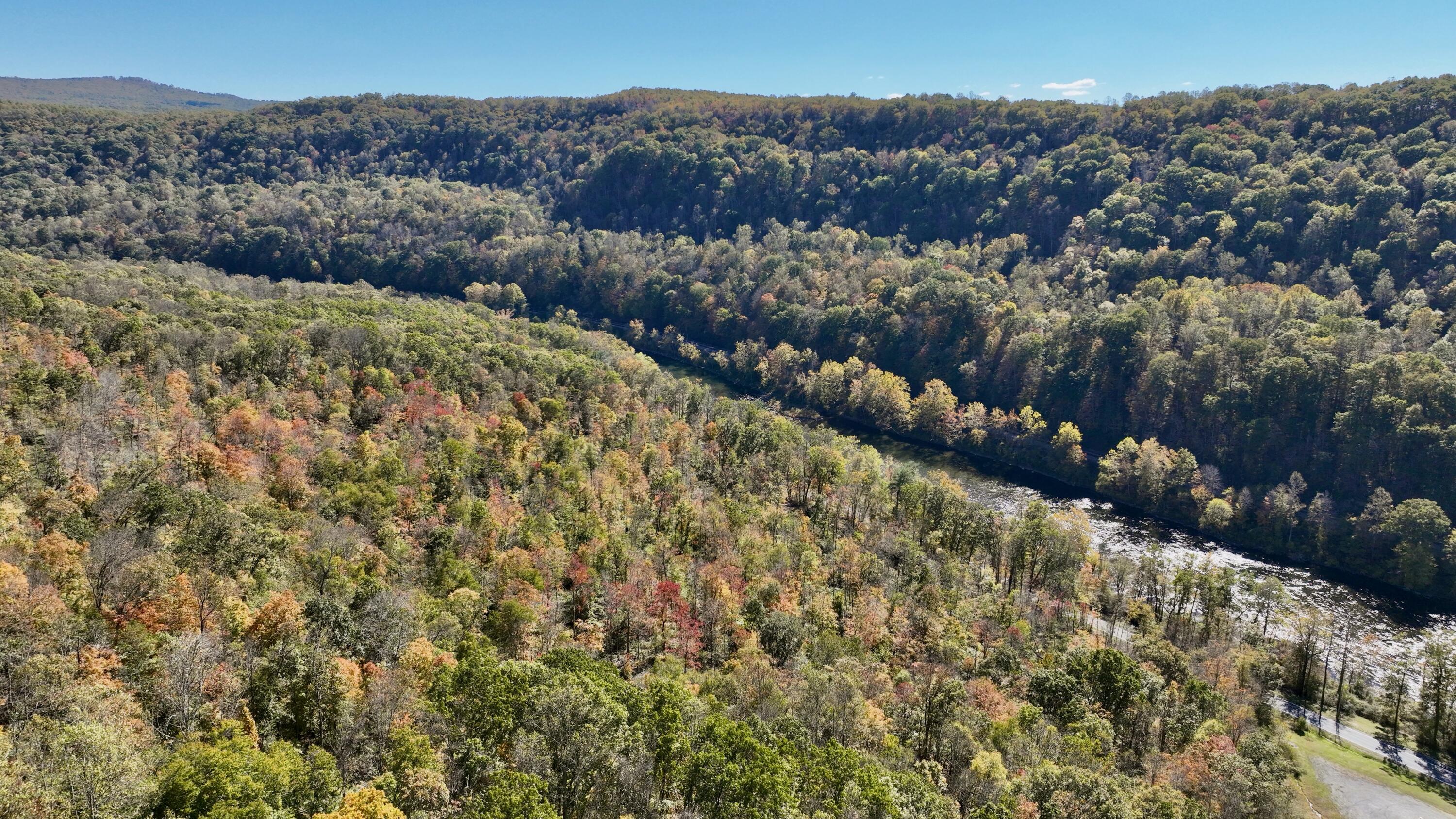 Highland Trail, Alderson, West Virginia image 16