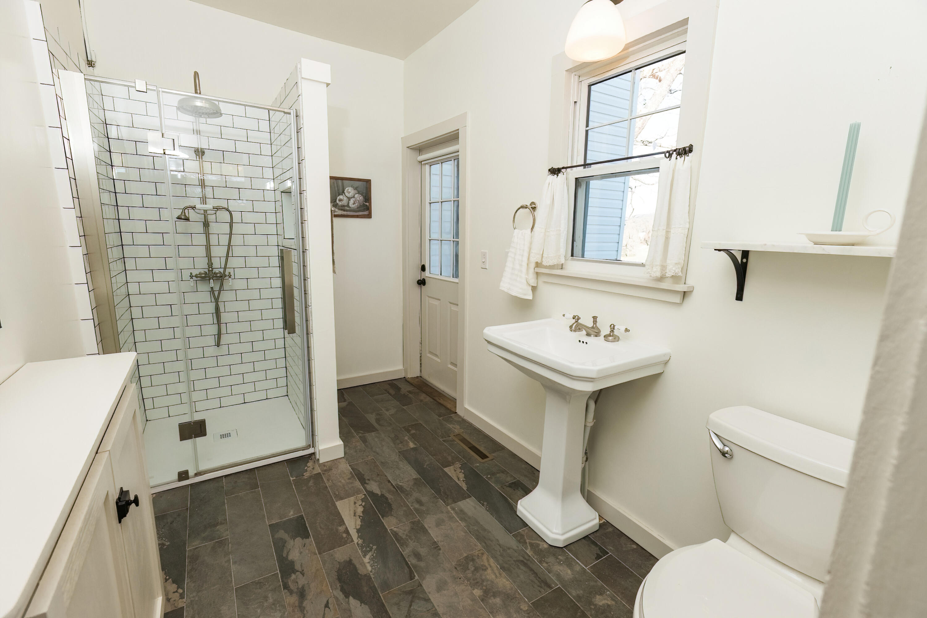 1463 N Hokes Mill Road, Ronceverte, West Virginia image 12