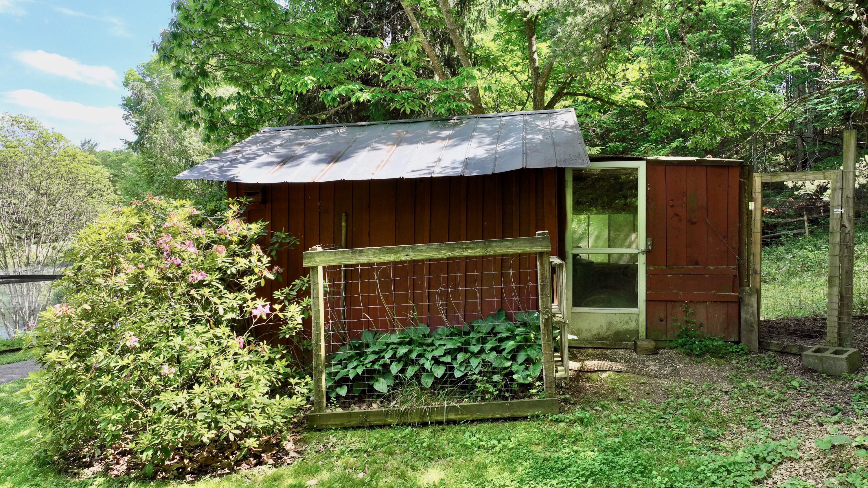 535 Graham House Rd, Talcott, West Virginia image 32