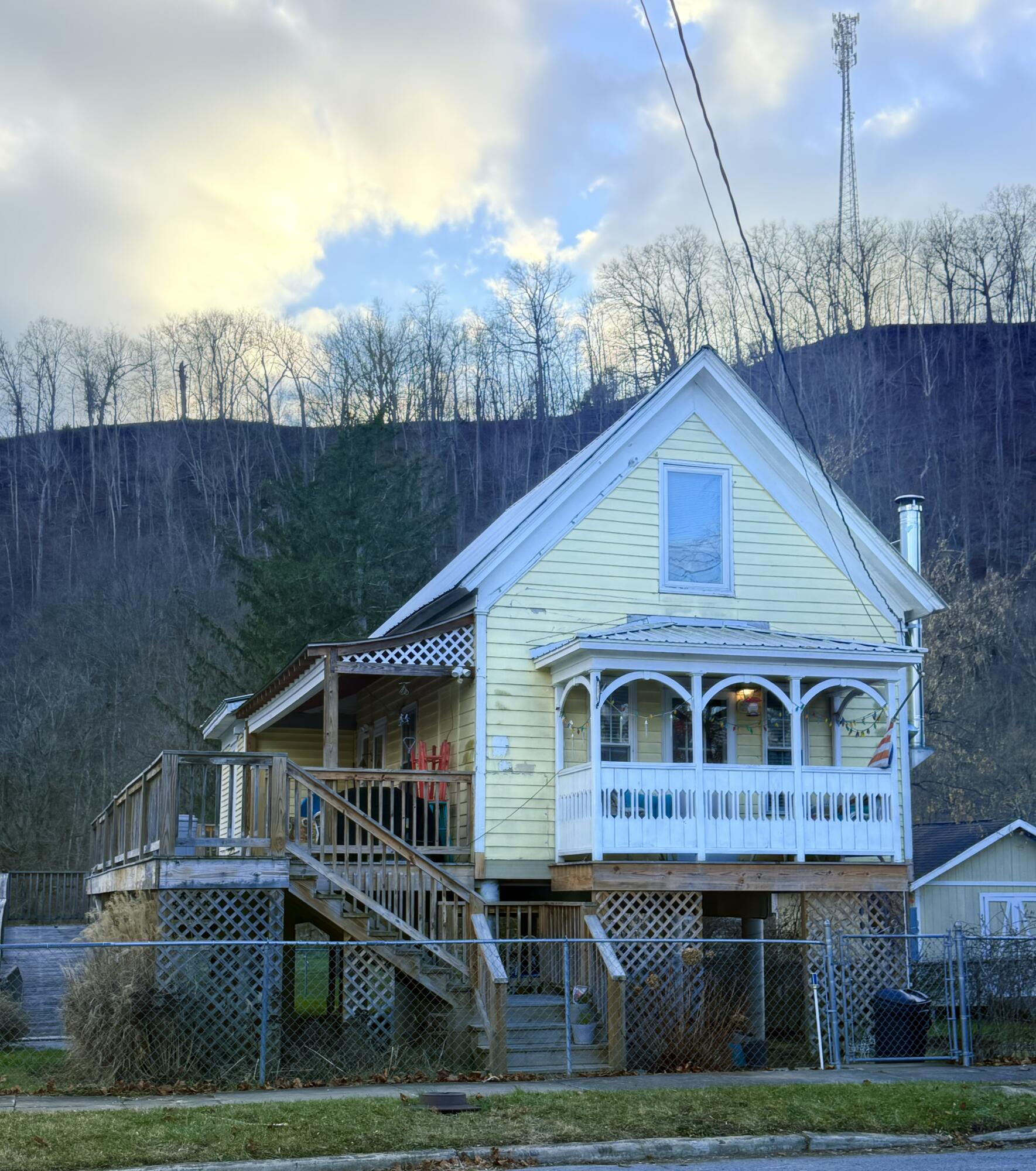 213 Railroad Ave #24, Alderson, West Virginia image 1