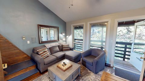 Apartment For Sale - 52 Mountain Crest #35 Dr<br/> Snowshoe, WV 26209