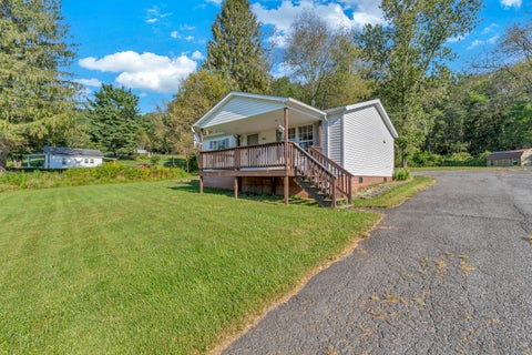 Homes For Sale - 416 School St<br/> Greenbrier County, Quinwood, WV 25981