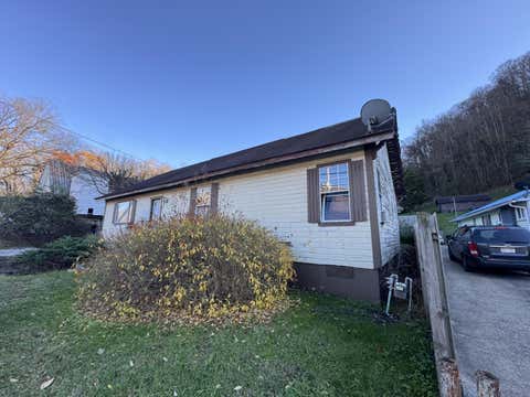Homes For Sale - 2212 Third Ave<br/> East Bank, WV 25067