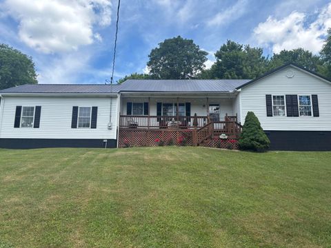Homes For Sale - 68 Hurd Rd<br/> Nettie, WV 26681