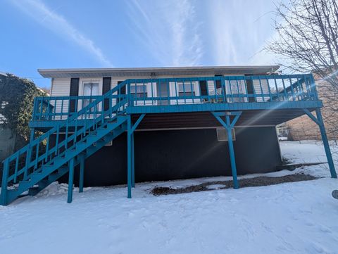 Apartment For Sale - 1308 Terrace St<br/> Hinton, WV 25951