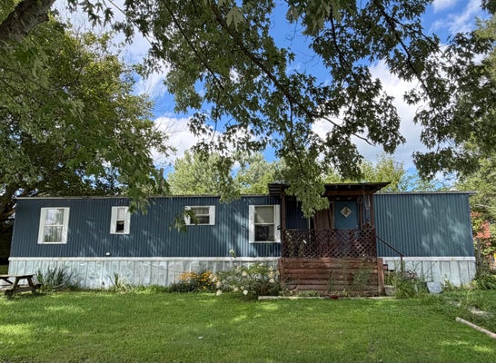 213 ELMWOOD AVE, ALDERSON, WV 24910 - Image 4a5414ca9cd4d5a1bd38df1378ebcdcc/3239618590
