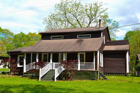 Homes For Sale - 4250 Julia Rd<br/> Greenbrier County, Renick, WV 24966