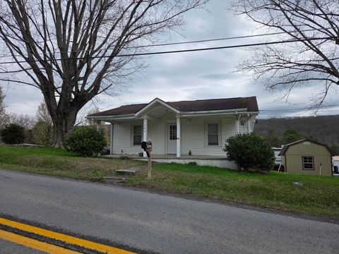 Apartment For Sale - 780 Rich Creek Valley Rd<br/> Peterstown, WV 24963