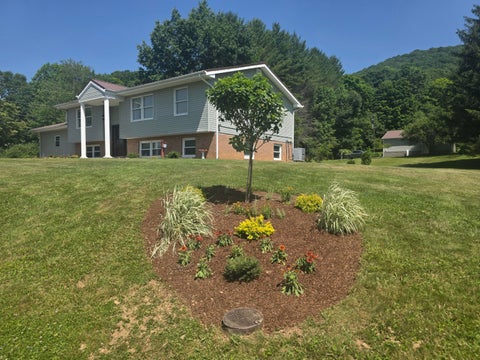 Homes For Sale - 381 Pennsylvania Ave<br/> Greenbrier County, Rainelle, WV 25962
