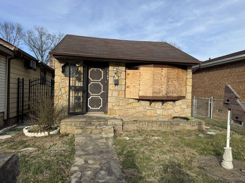 Apartment For Sale - 4726 Washington Ave Se Ave<br/> Charleston, WV 25304