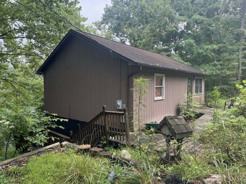 Homes For Sale - 695 View Dr<br/> Kanawha County, Elkview, WV 25071