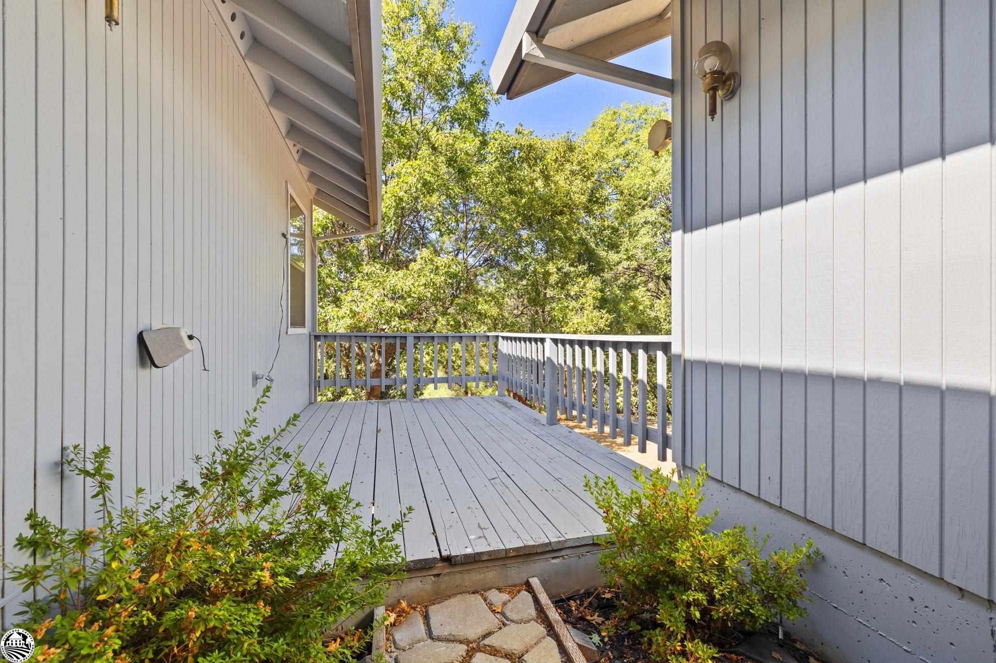 Sonora, California 95370, United States, 3 Bedrooms Bedrooms, ,3 BathroomsBathrooms,Residential,Active,40718