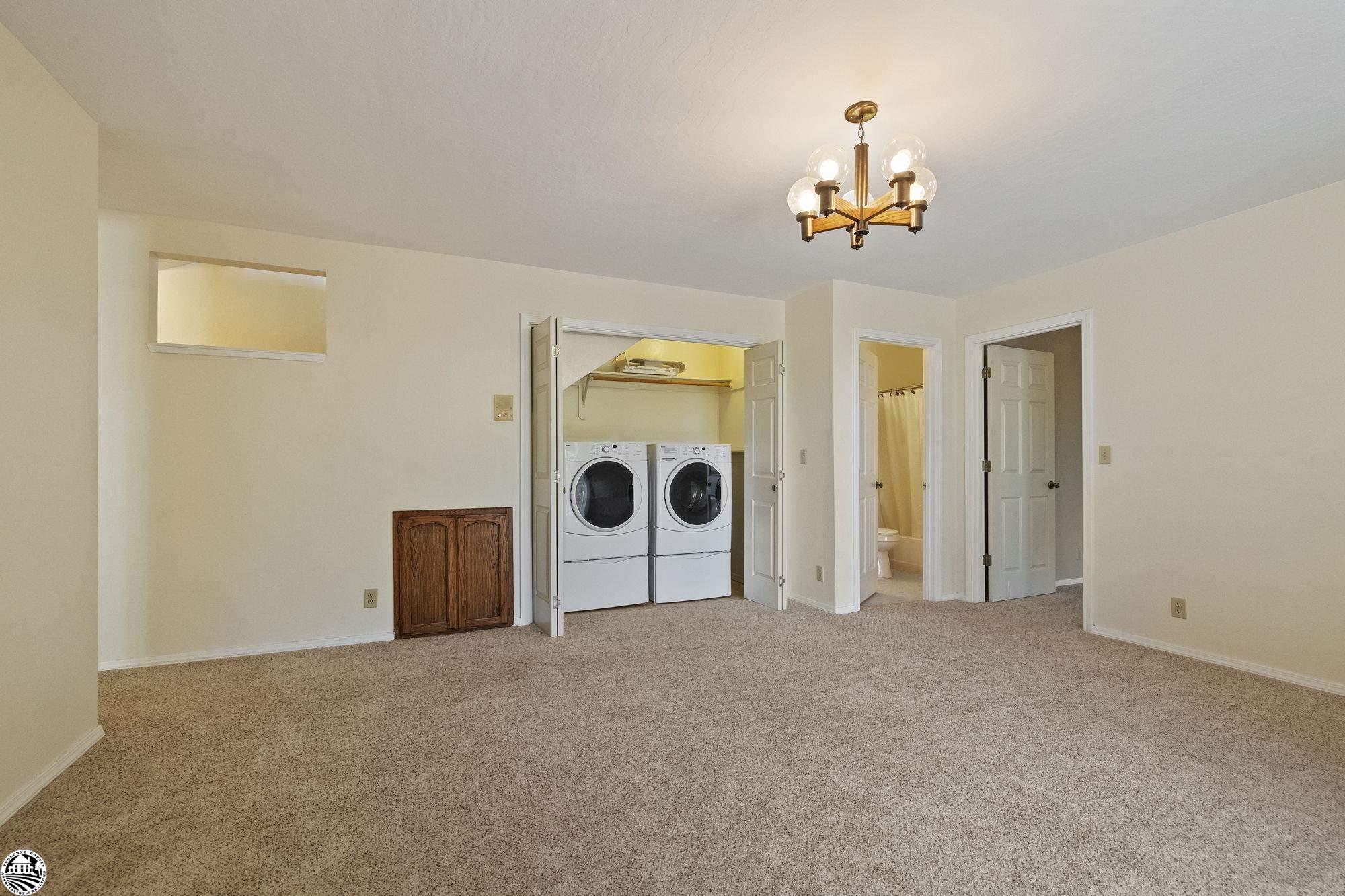 Sonora, California 95370, United States, 3 Bedrooms Bedrooms, ,3 BathroomsBathrooms,Residential,Active,40718